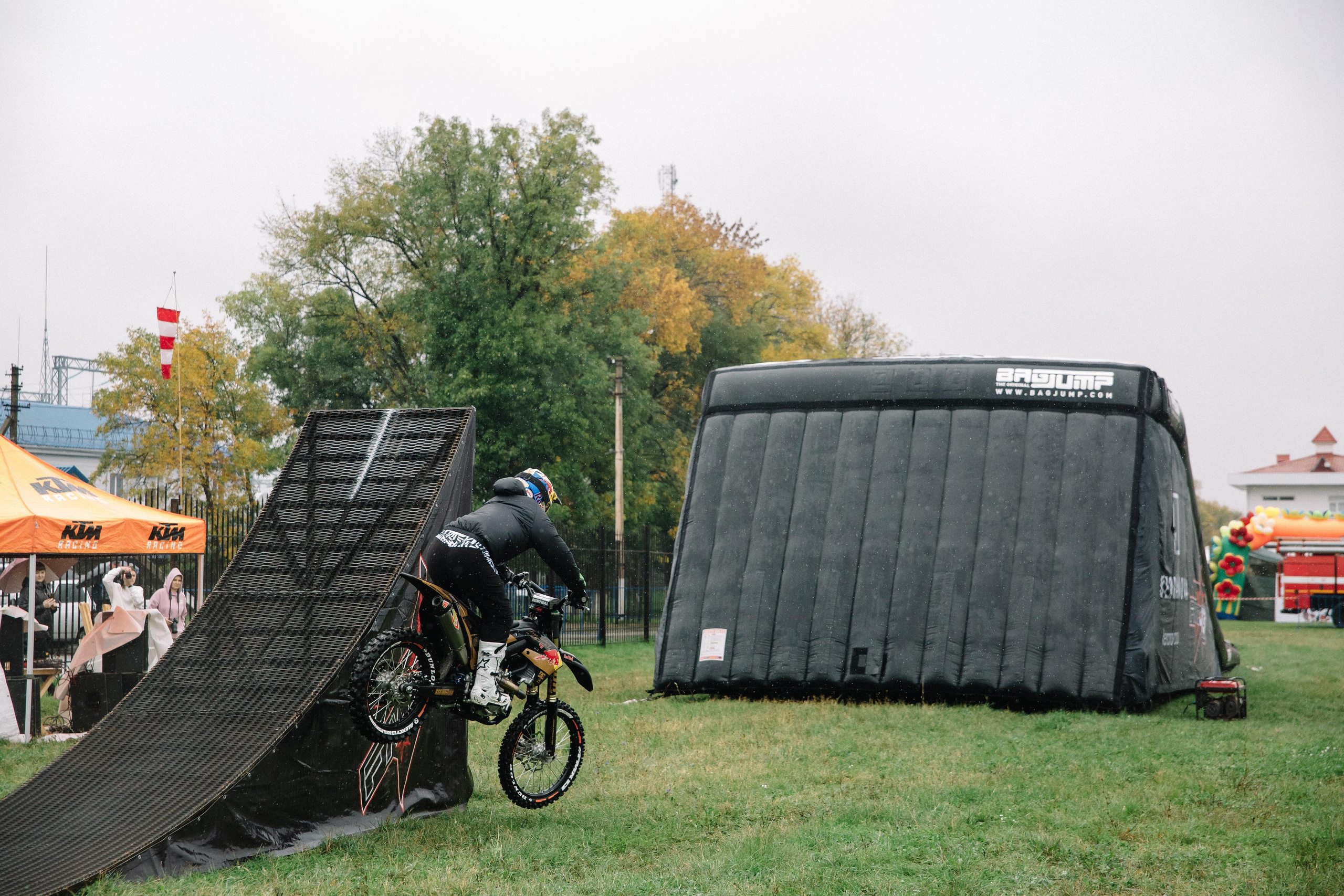 100-летие государственности Республики Адыгея. Скачки. Семейный и свадебный фотограф в Майкопе Михаил Мартиросян