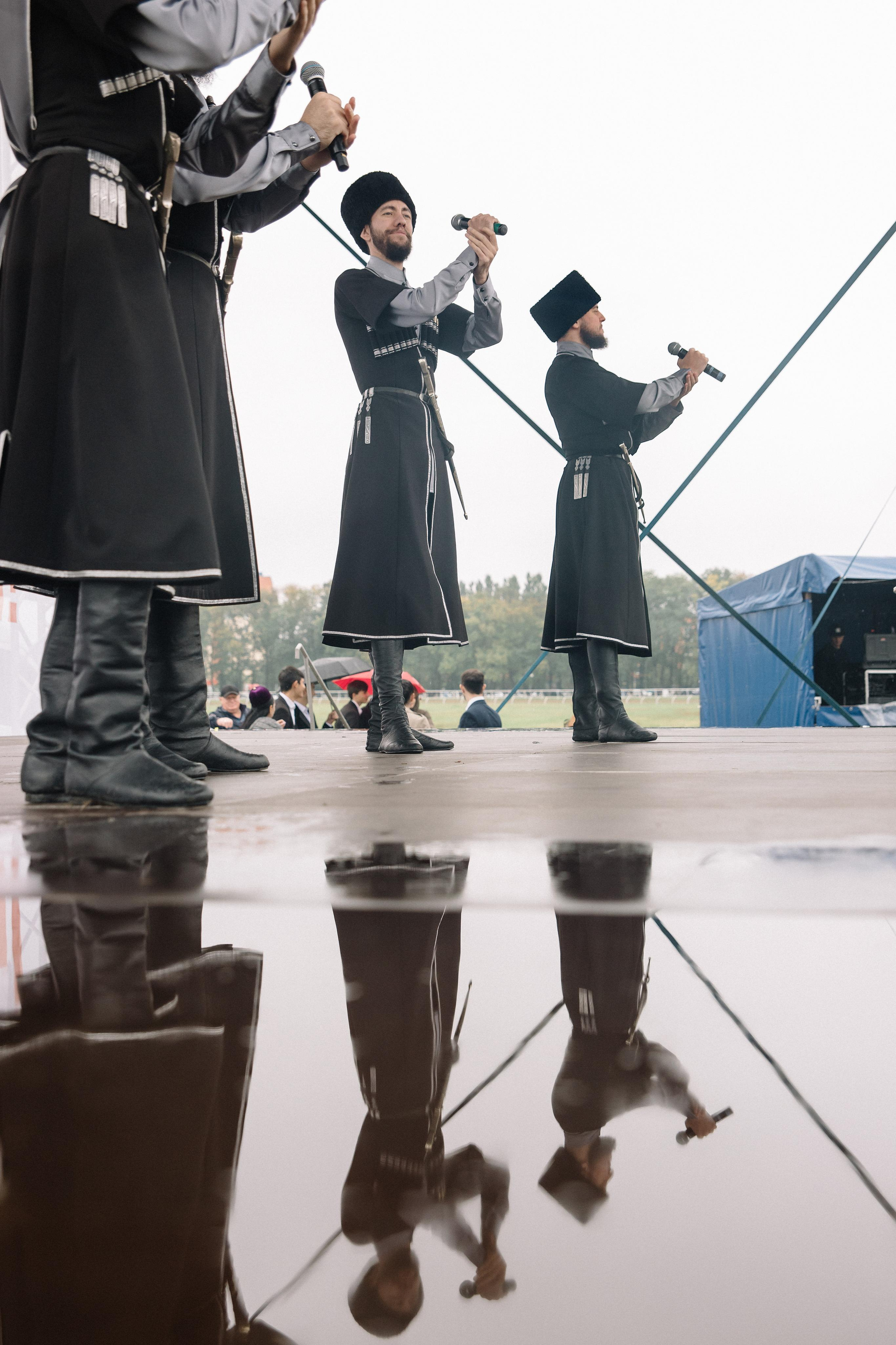 100-летие государственности Республики Адыгея. Скачки. Семейный и свадебный фотограф в Майкопе Михаил Мартиросян