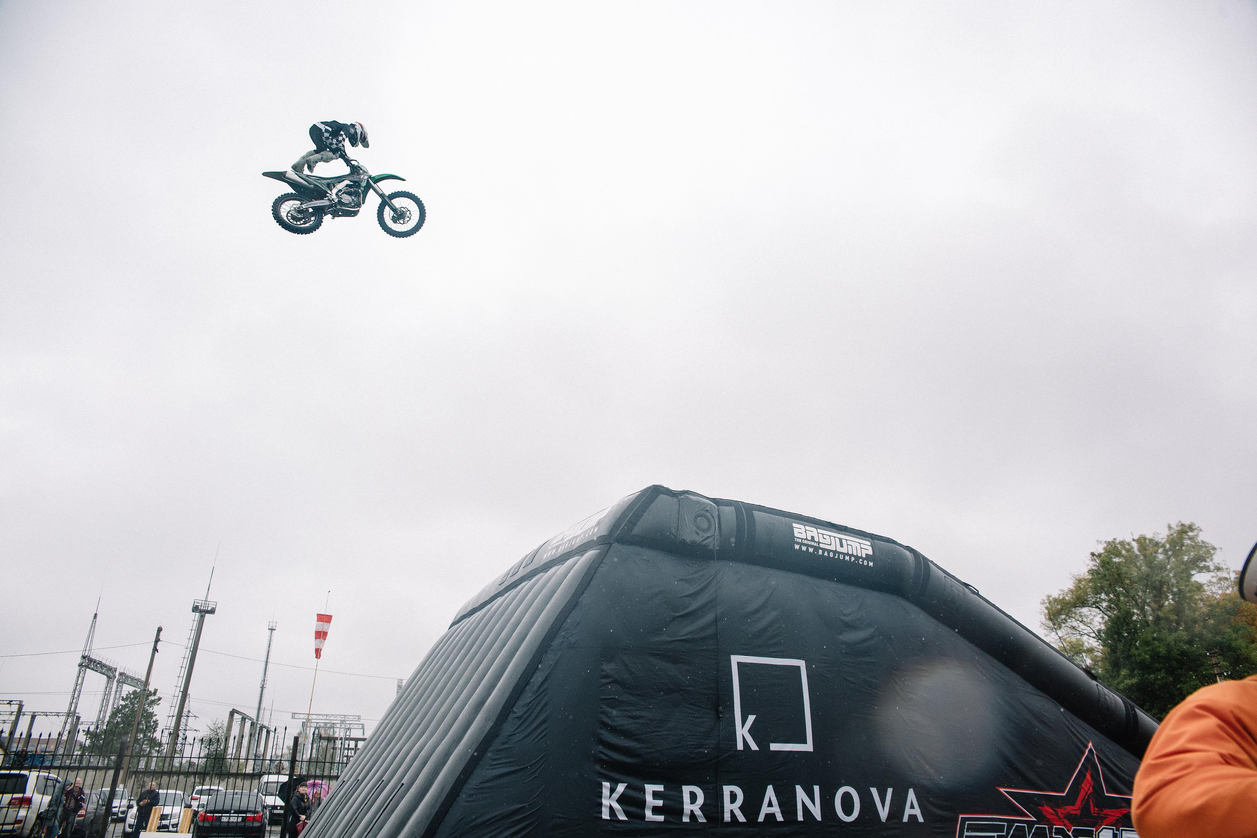 100-летие государственности Республики Адыгея. Скачки. Семейный и свадебный фотограф в Майкопе Михаил Мартиросян