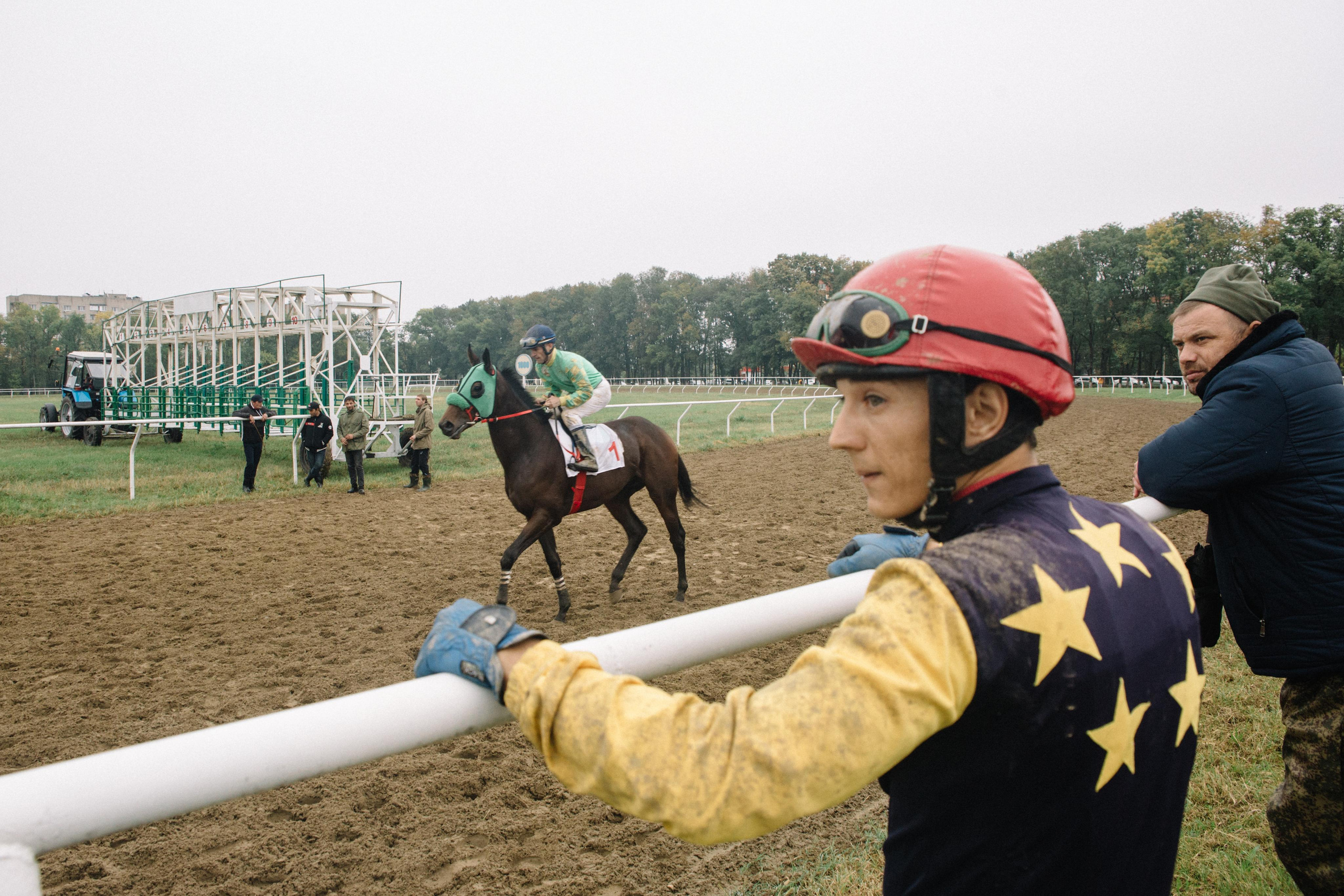 100-летие государственности Республики Адыгея. Скачки. Семейный и свадебный фотограф в Майкопе Михаил Мартиросян