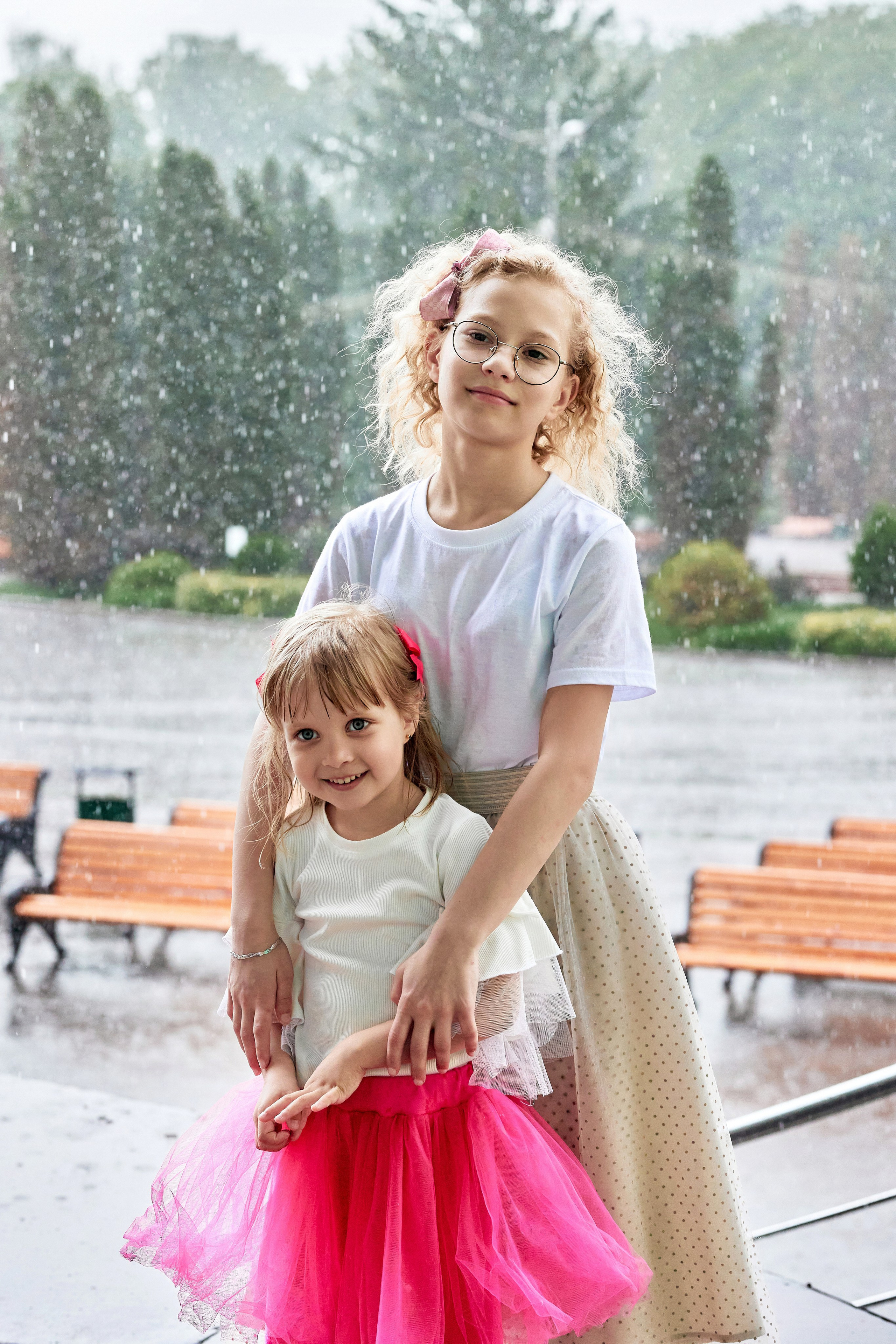 Годовасие — фотосессия в парке большой семьей