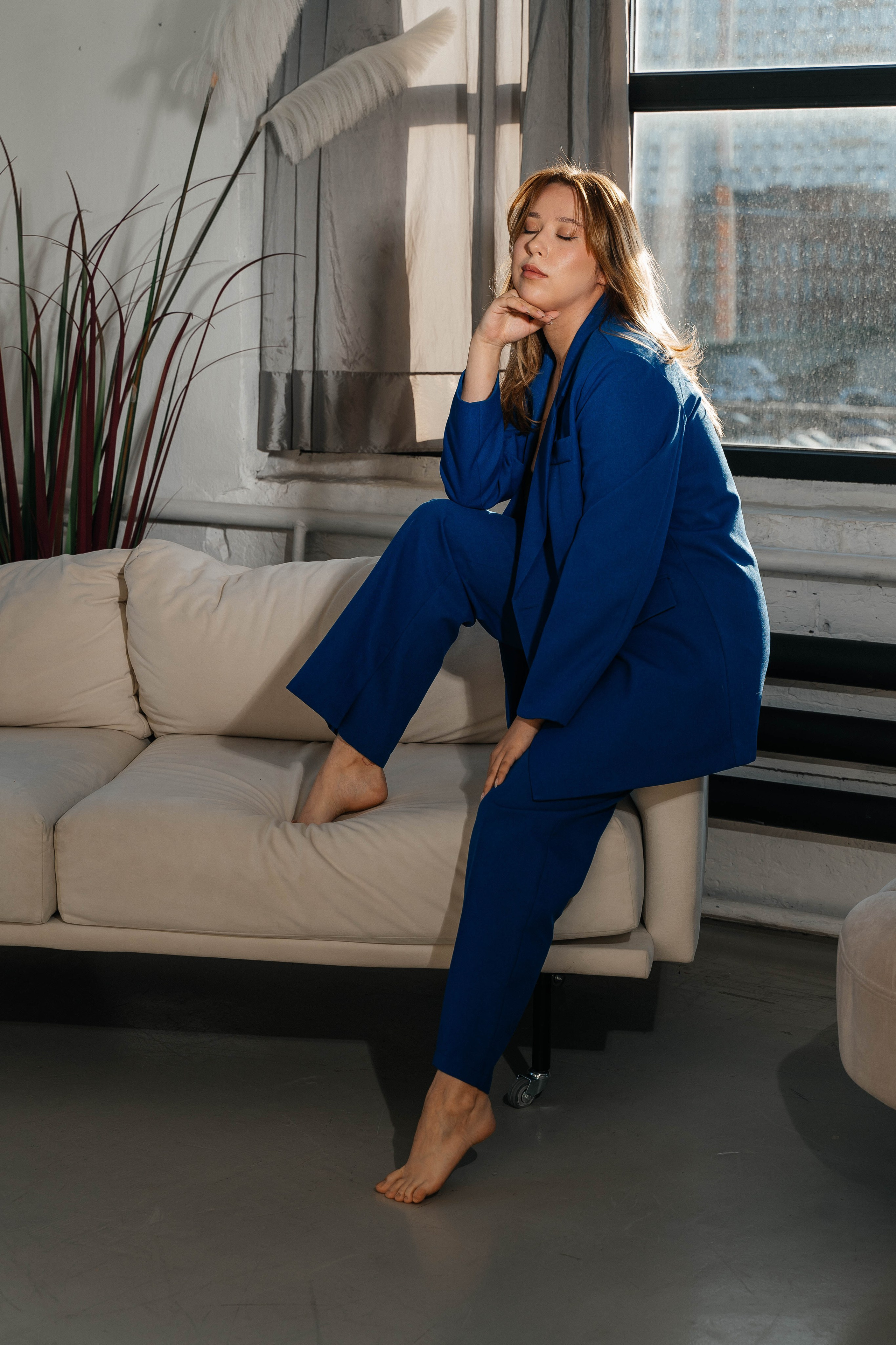 Съемки в интерьере студий. Виктория Алпеева — фотограф по любви