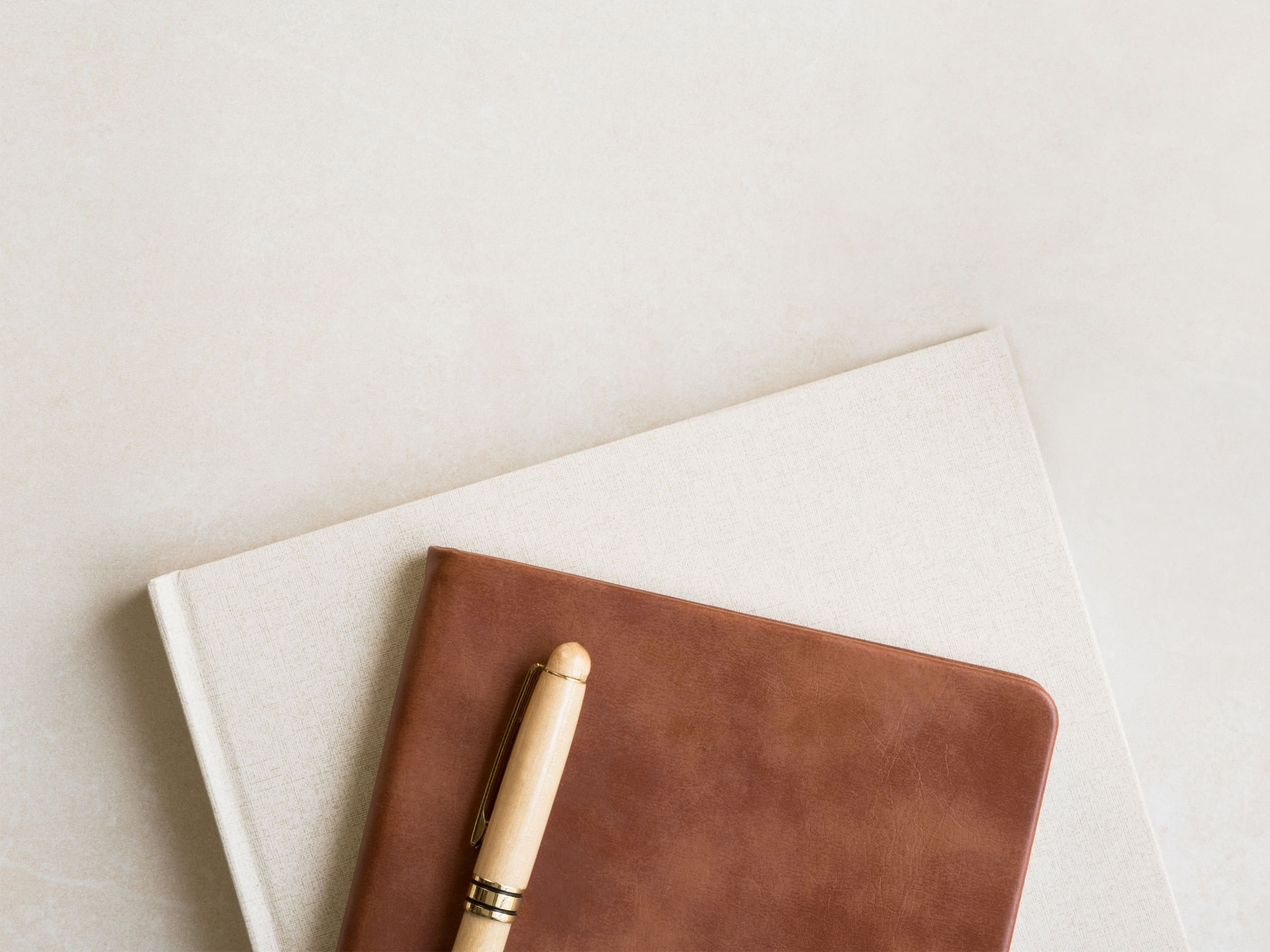 Контактная информация. Дизайнер- искусствовед Татьяна Бефус | Живые интерьеры с искусством & историей