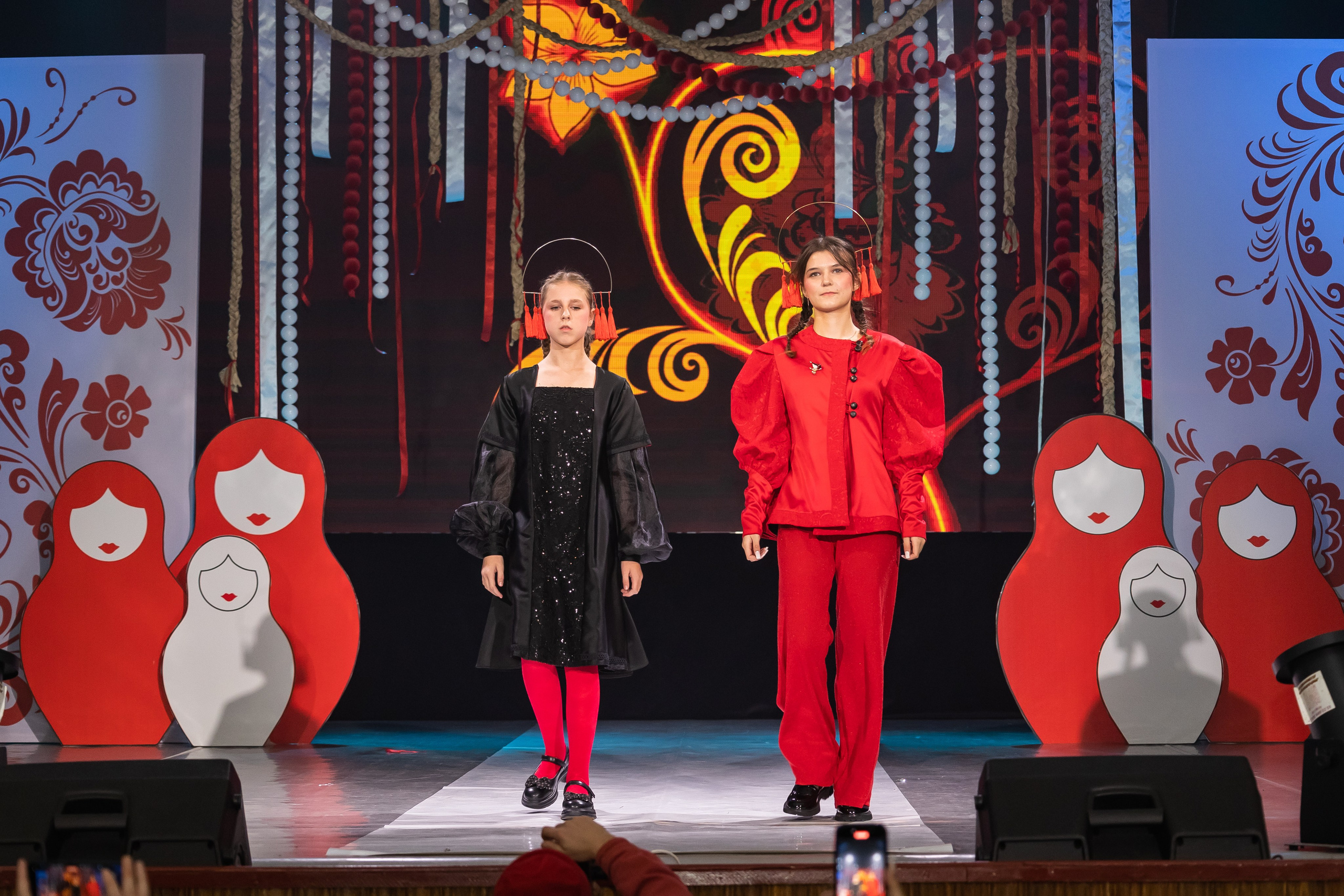 Показ Happy Kids. Выпускные альбомы во Владивостоке