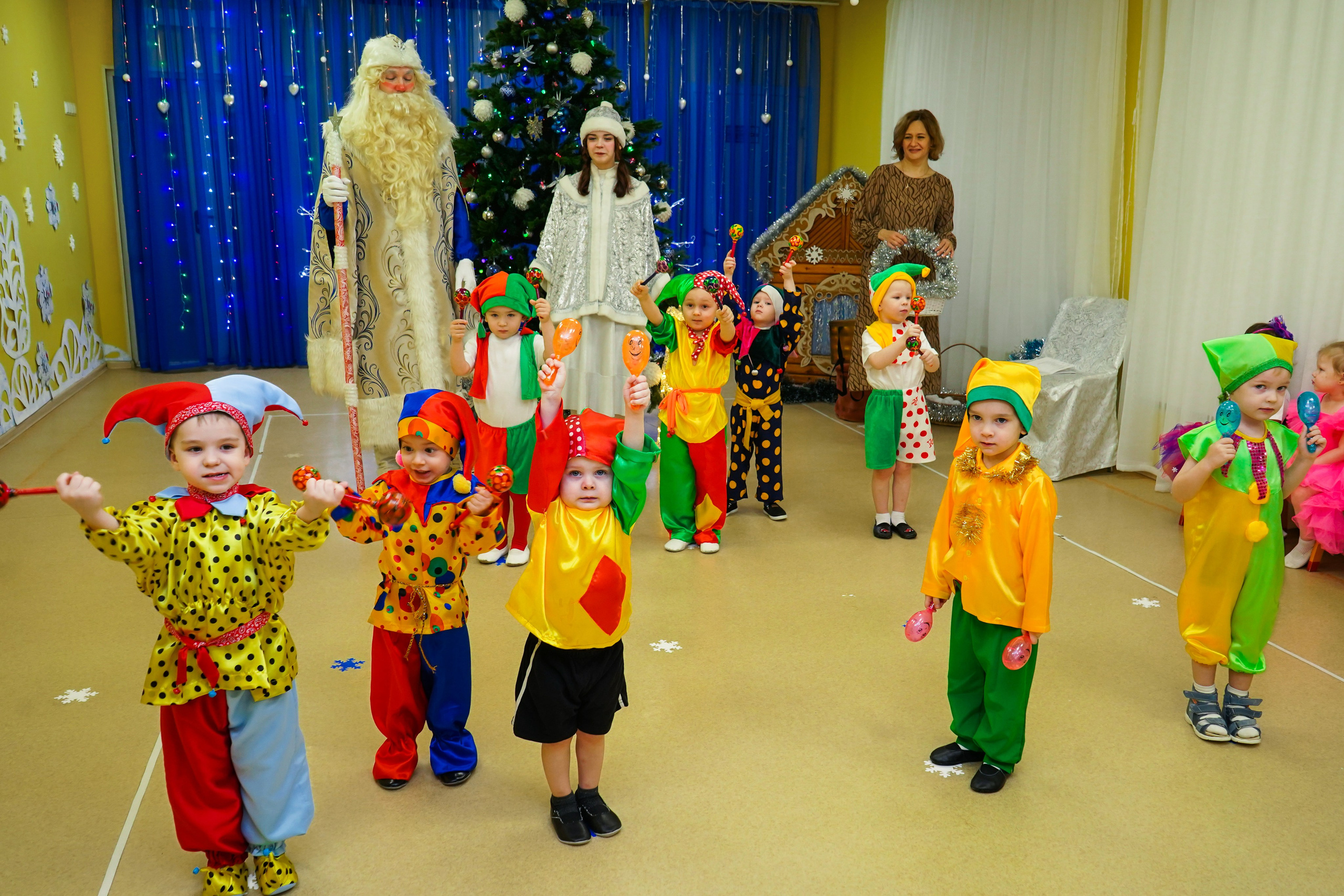 Новогодний утренник в садике. Семейный и портретный фотограф в Екатеринбурге Анна Лобанова