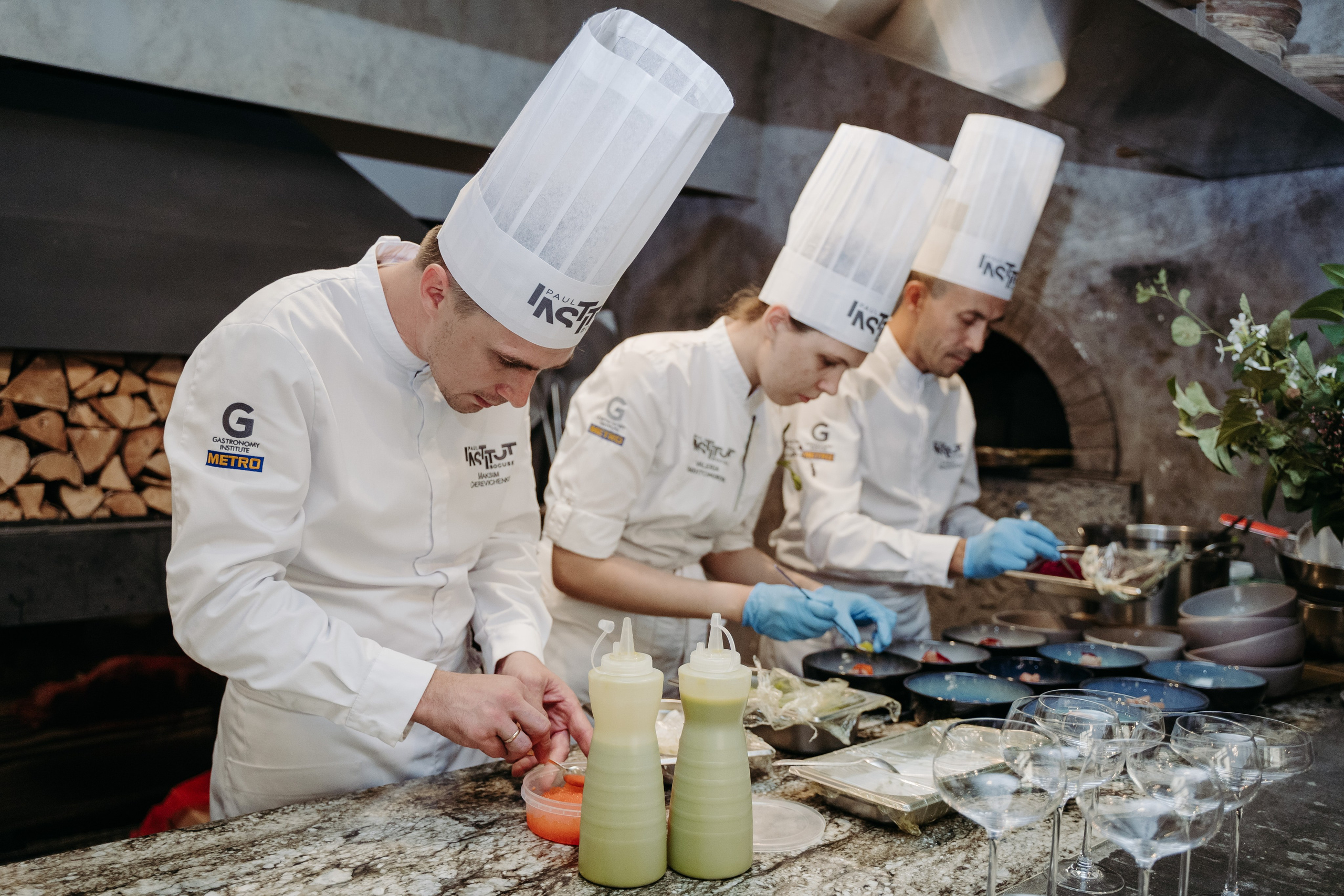 Открытый ужин с Mishlen Шеф Поварами. Репортажный и свадебный фотограф в Москве Рая Небогатова