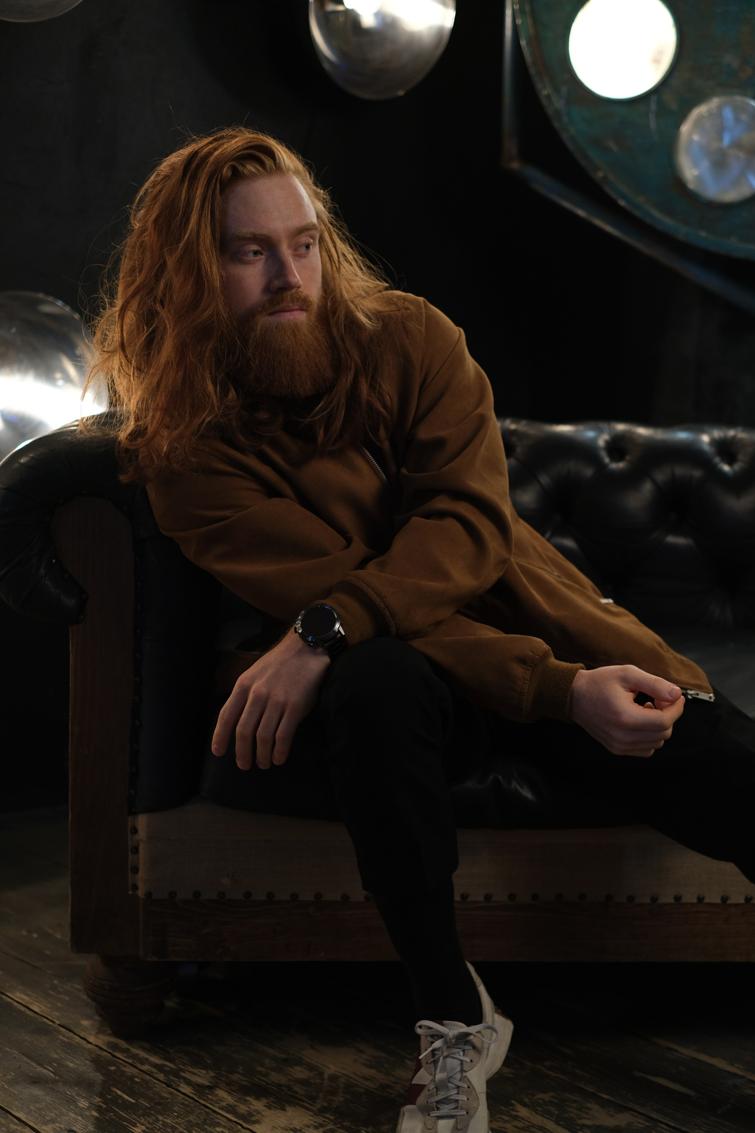 Мужской портрет. Даниил. Локация: WoodStudios. Фотограф Наталия Стромцова │Москва