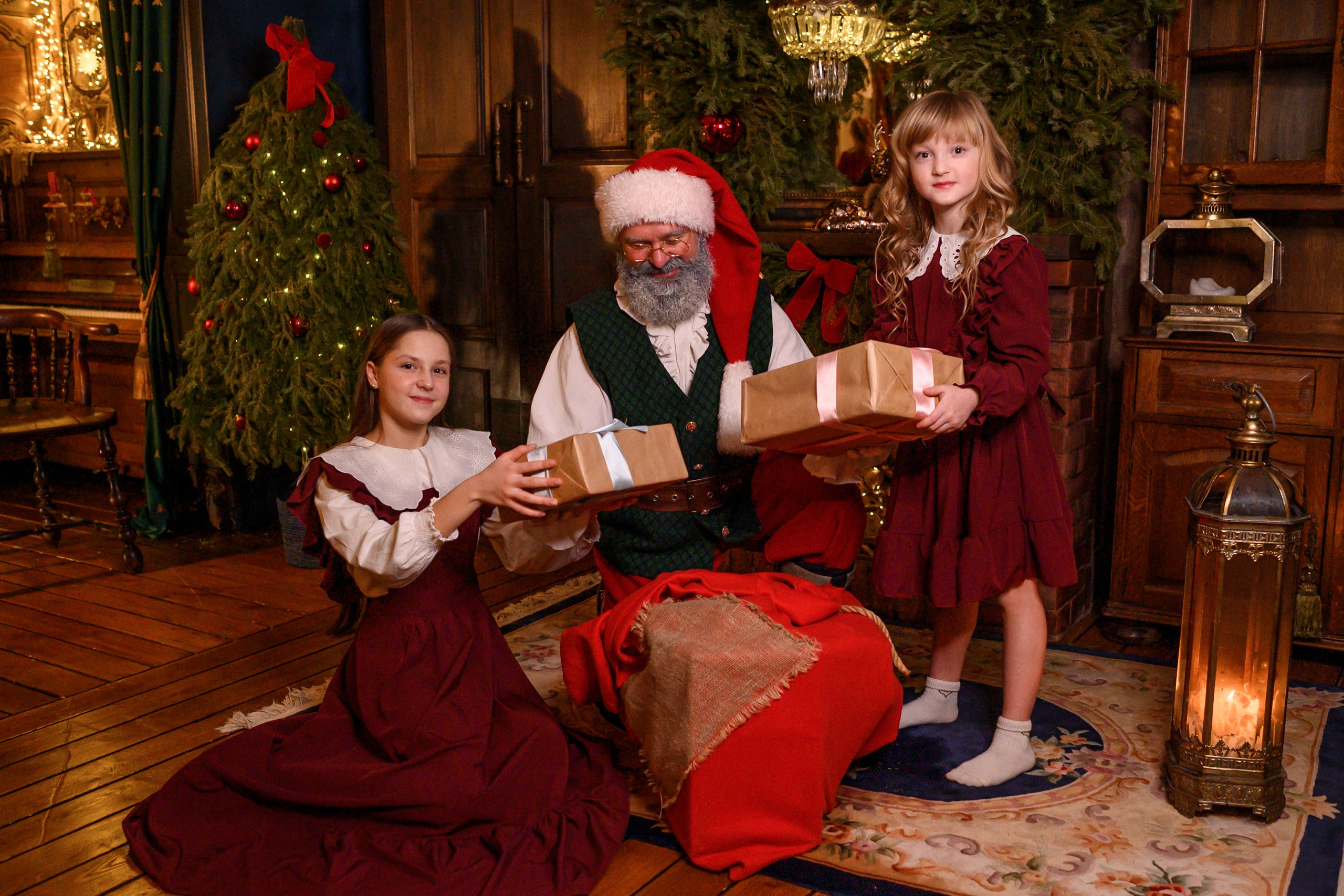 САНТА В АДМИРАЛТЕЙШЕН. Семейный фотограф Екатеринбург Лора Мур