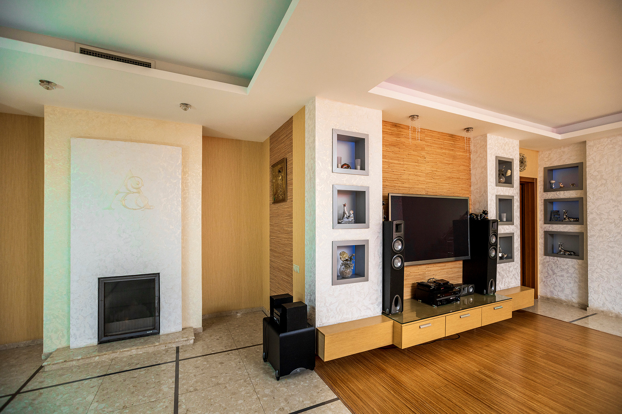 Дом в микрорайоне Магнолия, курорт Геленджик. Фотограф Александр Трихонюк. Фото недвижимости в Геленджике