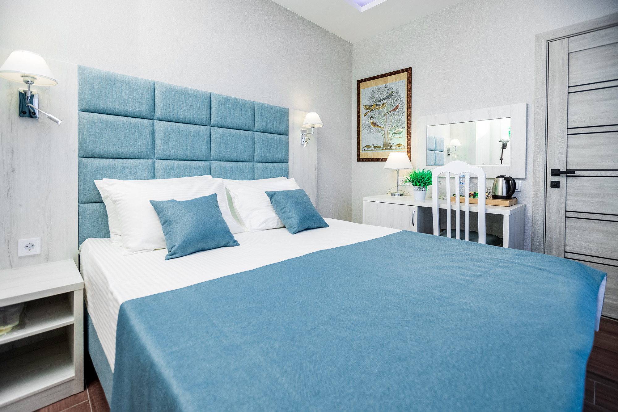 Гостиница «Николаев Двор», Геленджик, Тонкий мыс. Фотограф Александр Трихонюк. Фото недвижимости в Геленджике