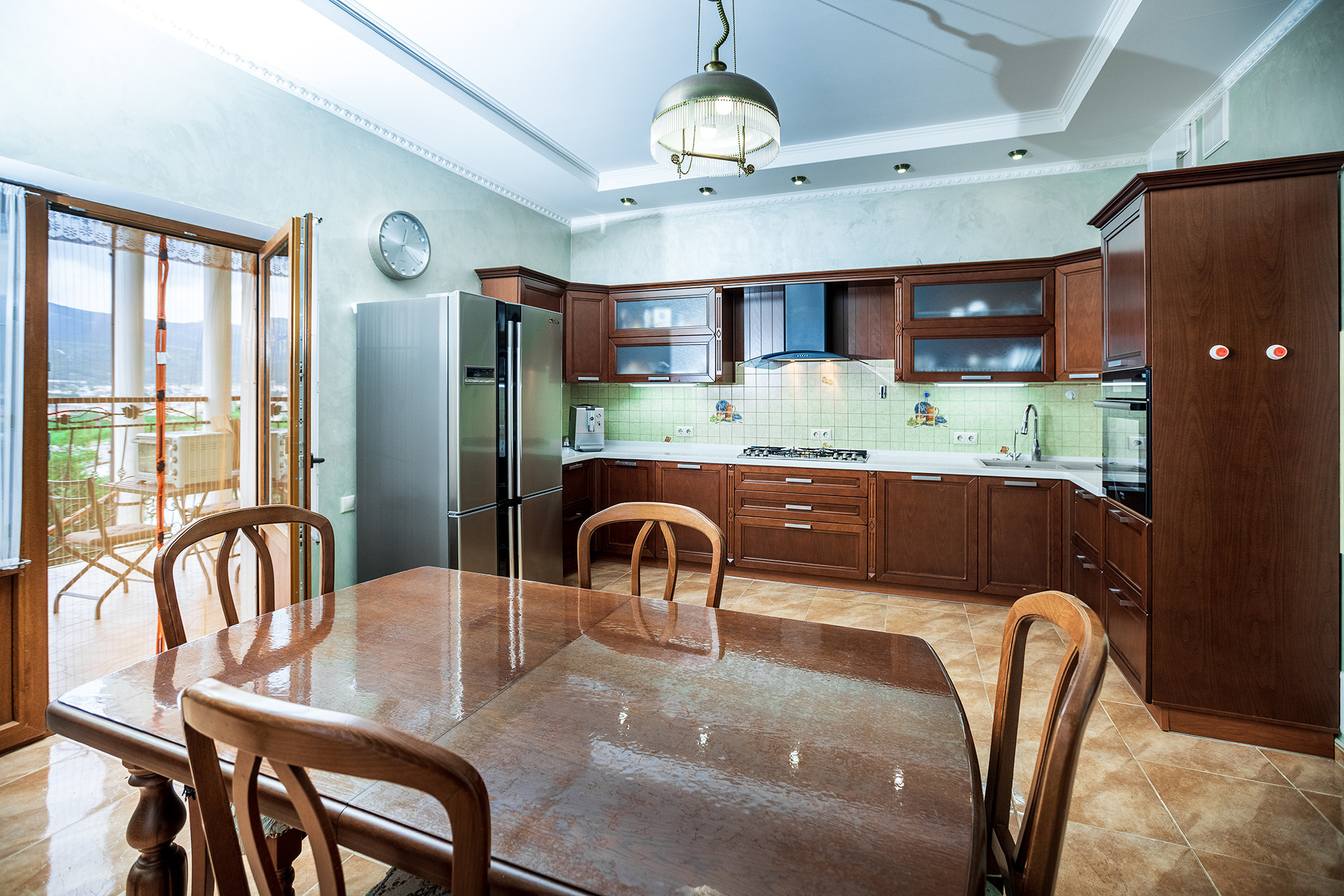 Супер коттедж с красивым видом на Новороссийск. Село Кабардинка. Фотограф Александр Трихонюк. Фото недвижимости в Геленджике