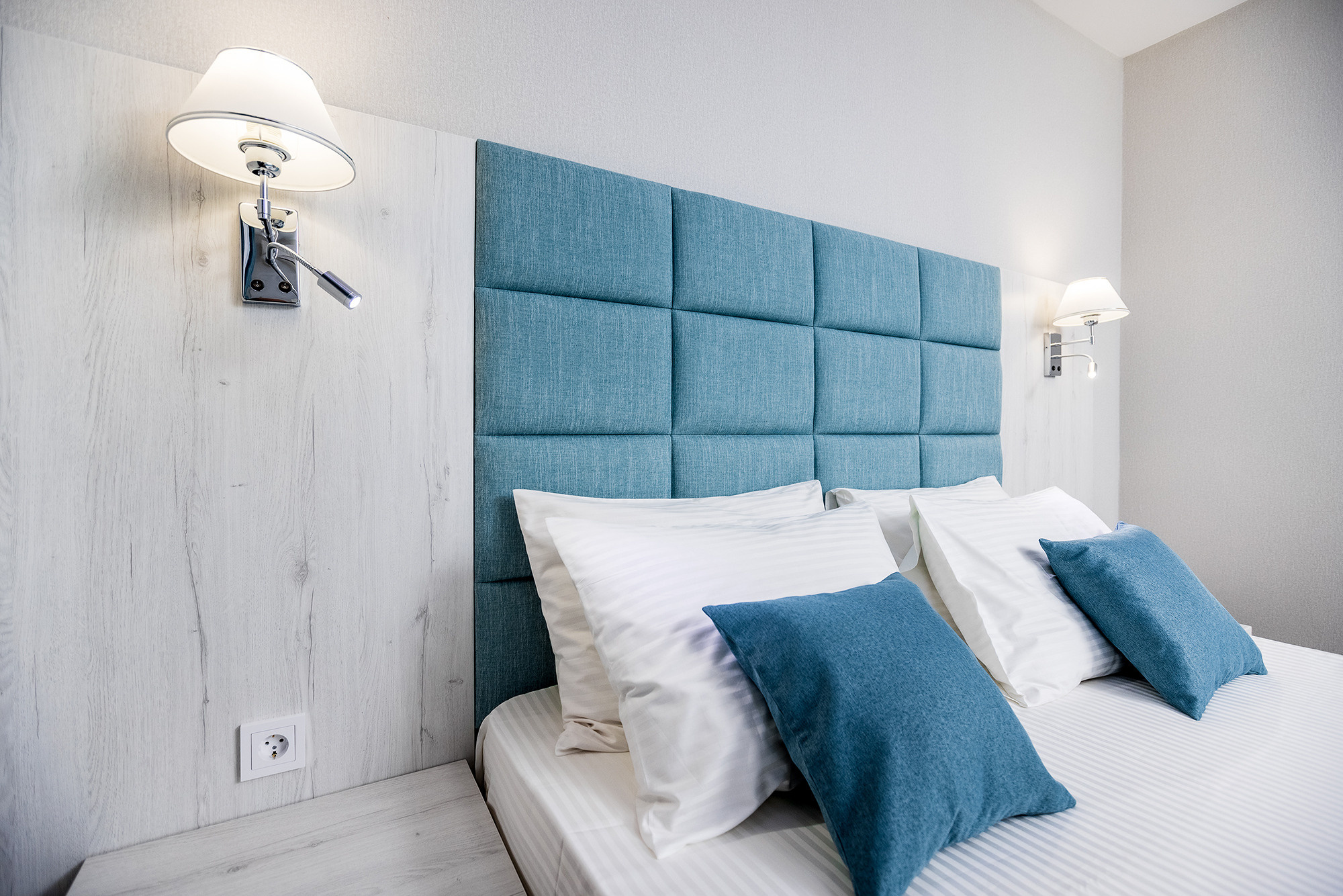 Гостиница «Николаев Двор», Геленджик, Тонкий мыс. Фотограф Александр Трихонюк. Фото недвижимости в Геленджике