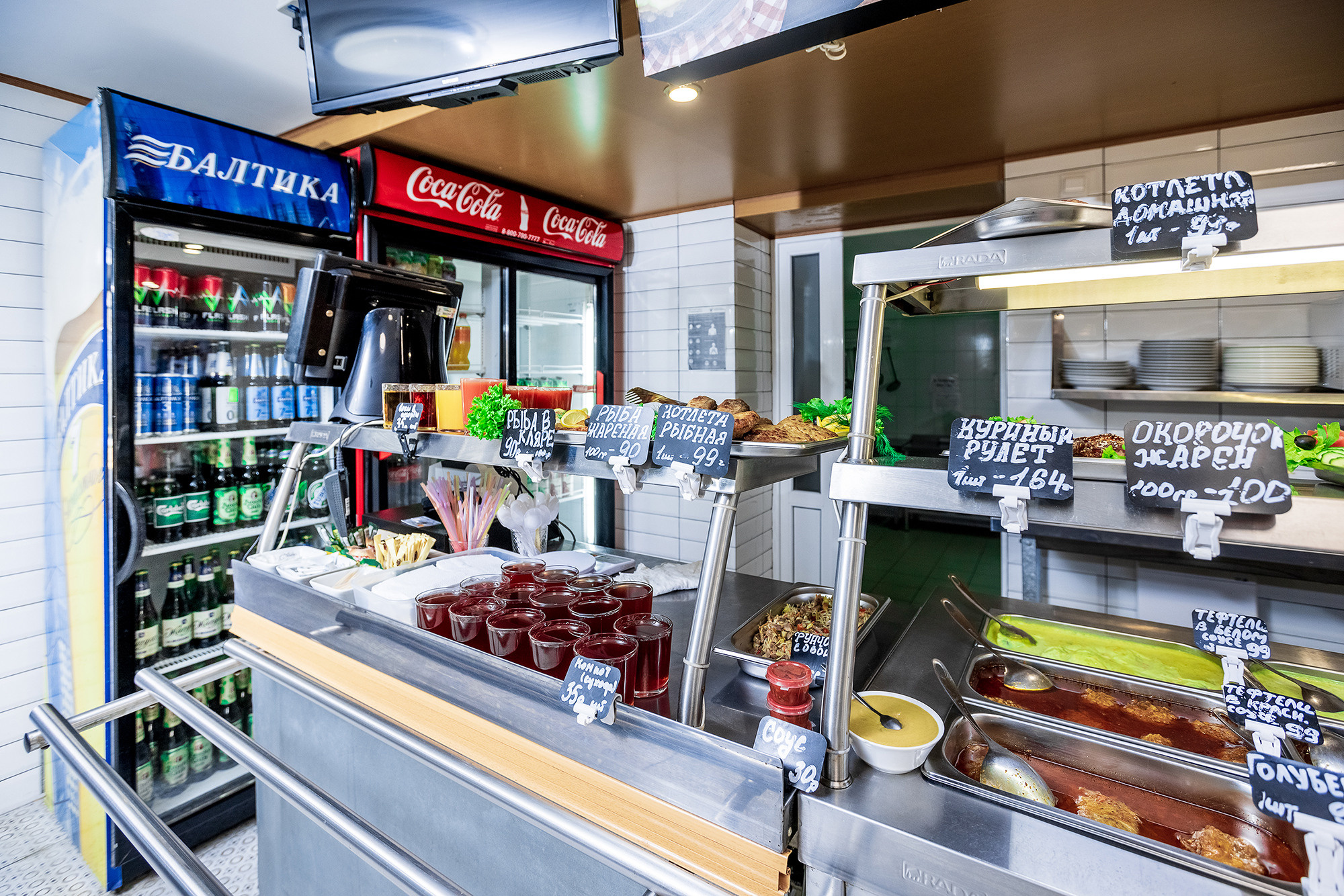 Гостиница «Николаев Двор», Геленджик, Тонкий мыс. Фотограф Александр Трихонюк. Фото недвижимости в Геленджике