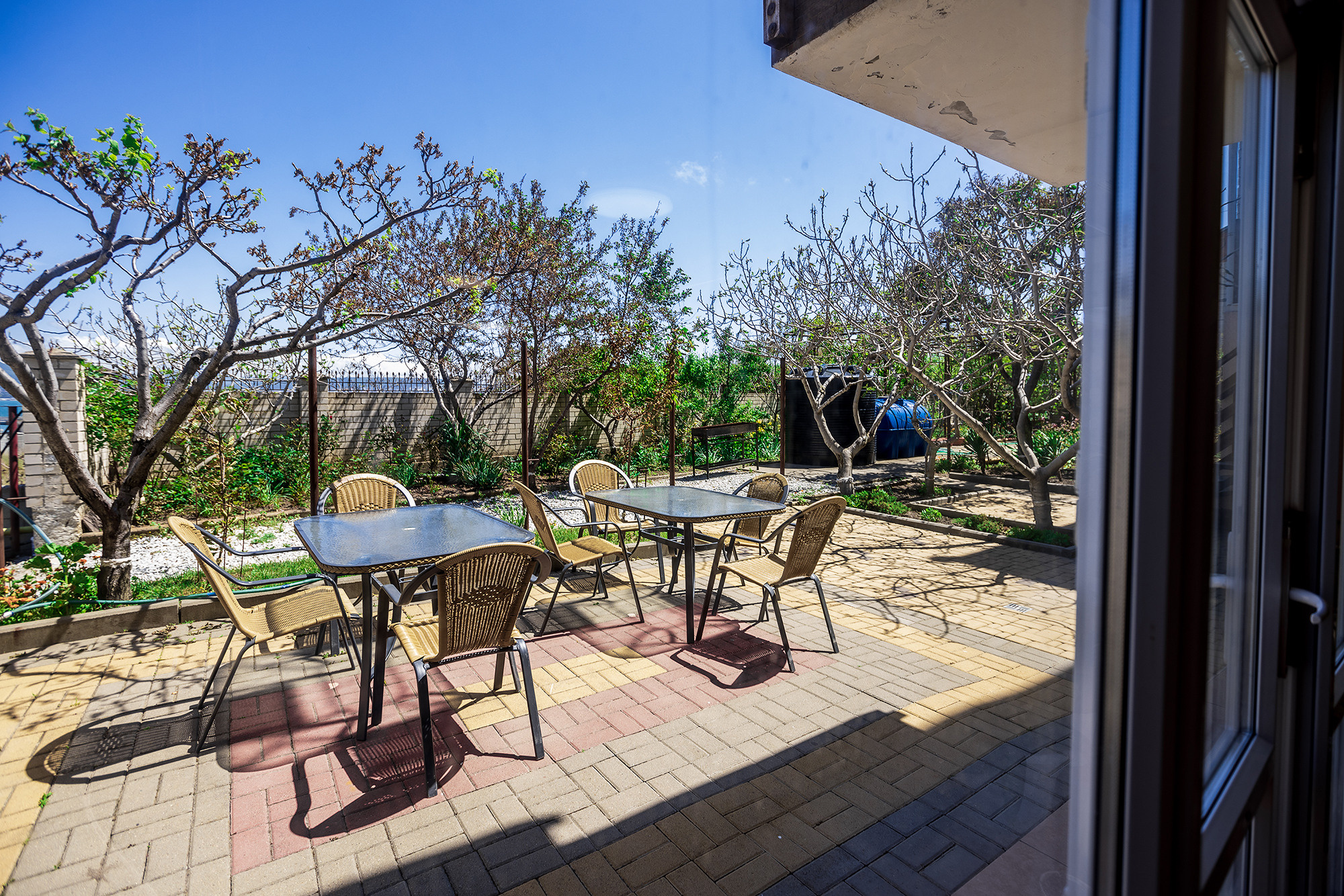 Гостиница «Николаев Двор», Геленджик, Тонкий мыс. Фотограф Александр Трихонюк. Фото недвижимости в Геленджике