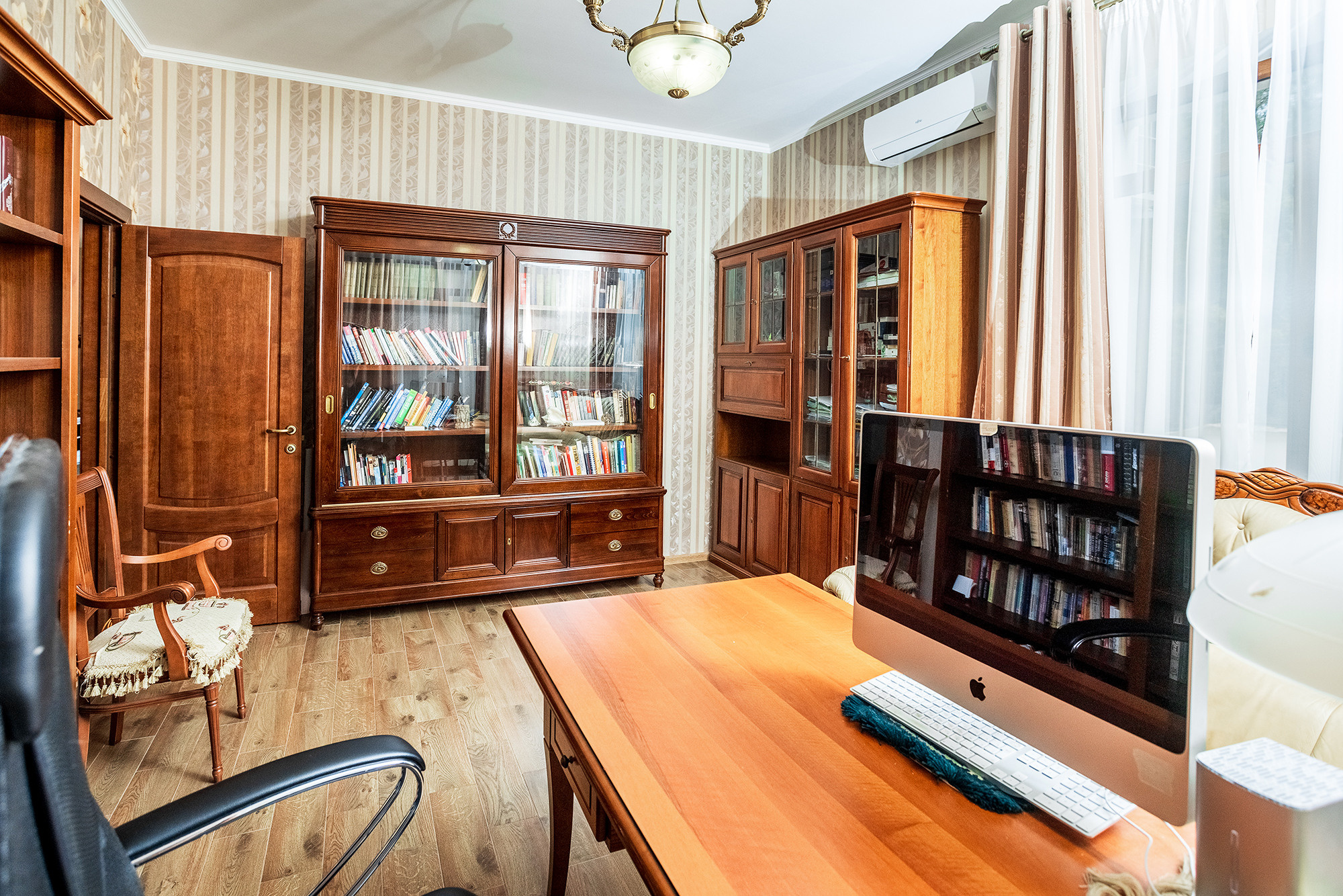 Супер коттедж с красивым видом на Новороссийск. Село Кабардинка. Фотограф Александр Трихонюк. Фото недвижимости в Геленджике