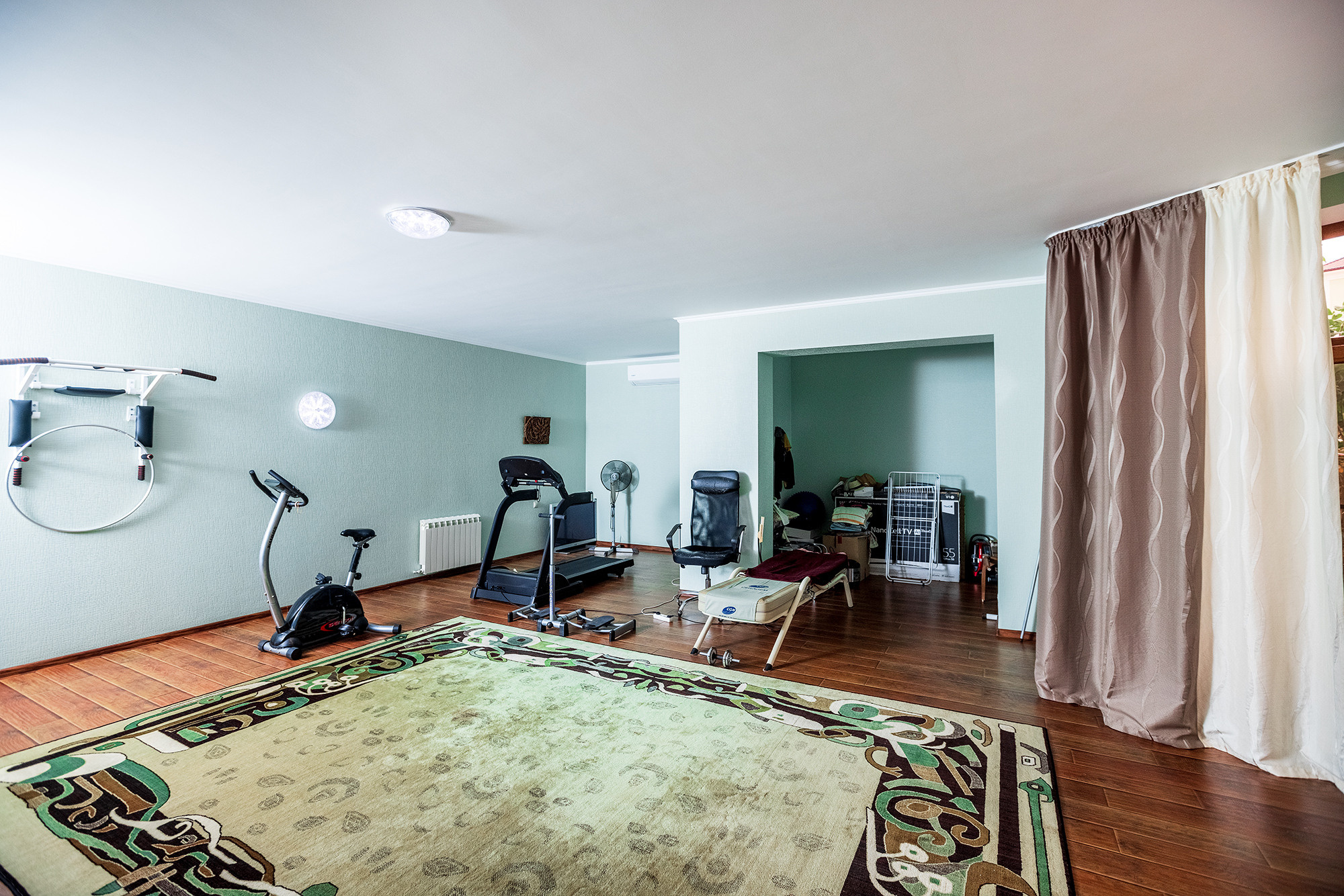 Супер коттедж с красивым видом на Новороссийск. Село Кабардинка. Фотограф Александр Трихонюк. Фото недвижимости в Геленджике