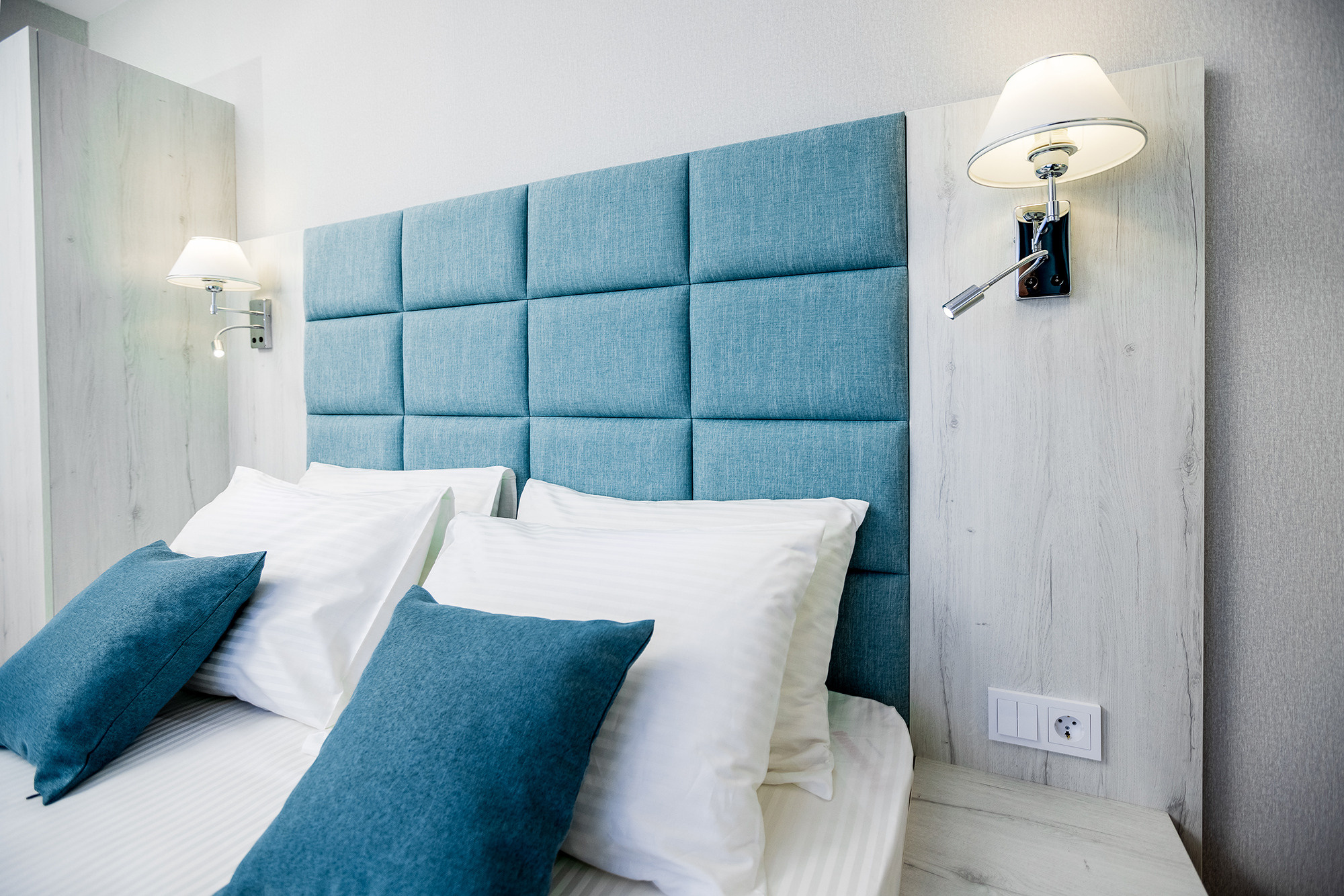 Гостиница «Николаев Двор», Геленджик, Тонкий мыс. Фотограф Александр Трихонюк. Фото недвижимости в Геленджике