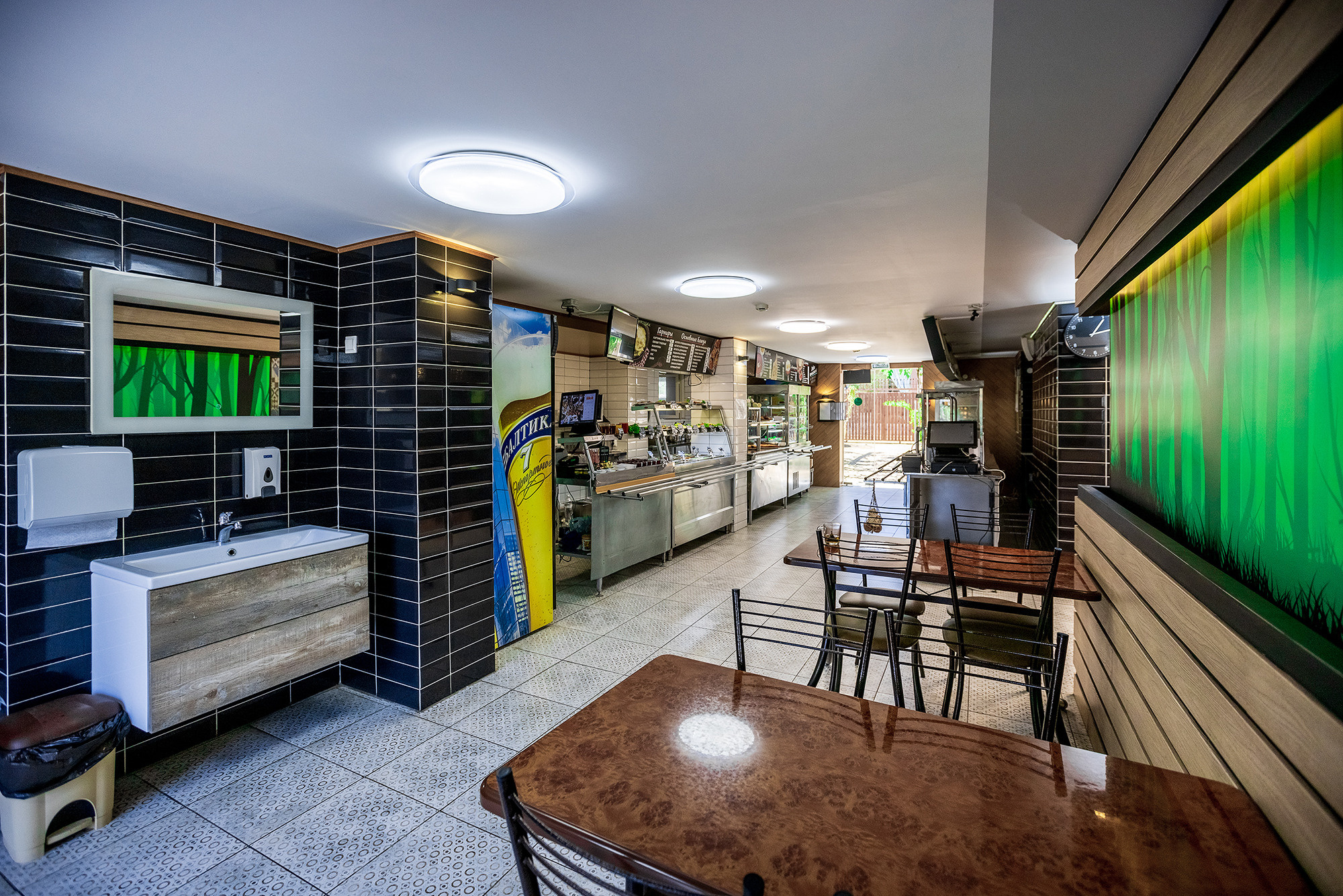 Гостиница «Николаев Двор», Геленджик, Тонкий мыс. Фотограф Александр Трихонюк. Фото недвижимости в Геленджике