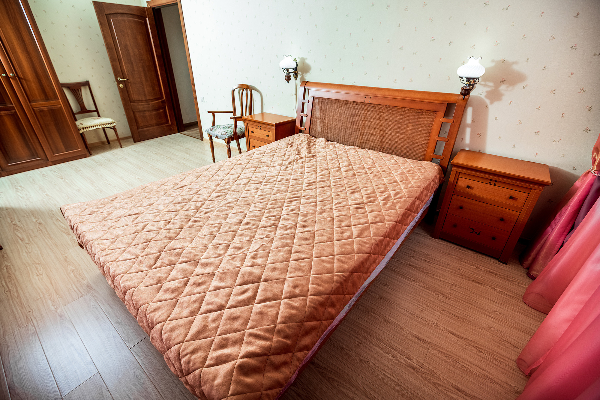 Супер коттедж с красивым видом на Новороссийск. Село Кабардинка. Фотограф Александр Трихонюк. Фото недвижимости в Геленджике