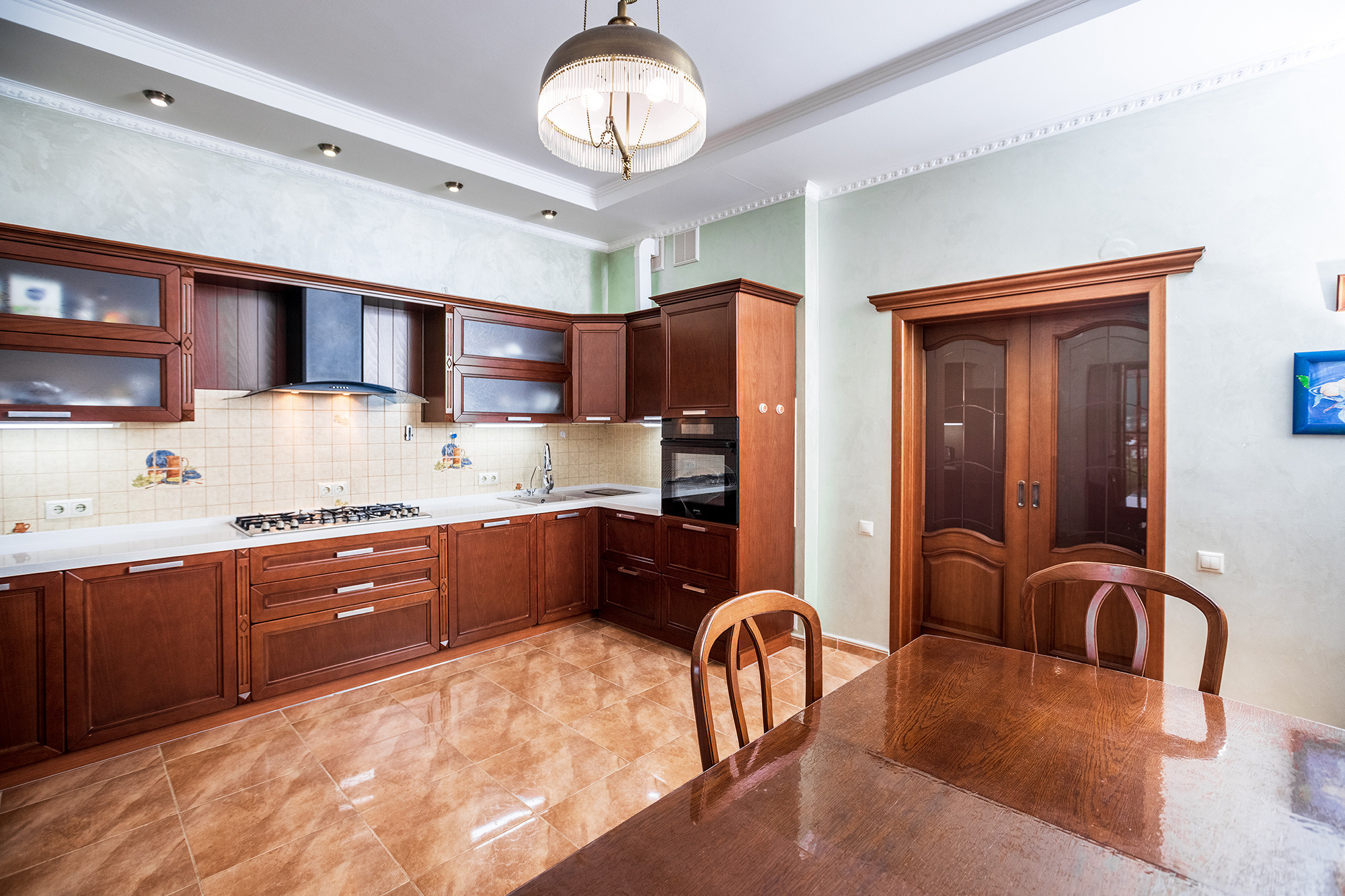 Супер коттедж с красивым видом на Новороссийск. Село Кабардинка. Фотограф Александр Трихонюк. Фото недвижимости в Геленджике