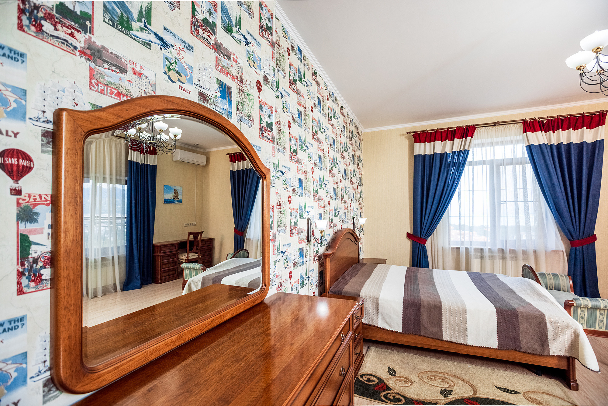 Супер коттедж с красивым видом на Новороссийск. Село Кабардинка. Фотограф Александр Трихонюк. Фото недвижимости в Геленджике