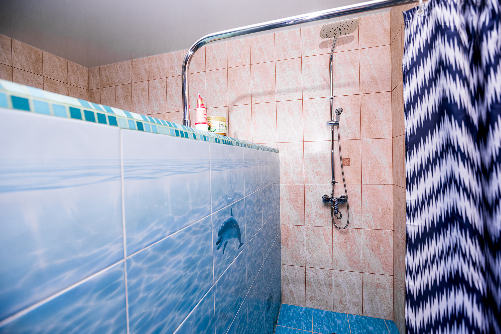 Супер коттедж с красивым видом на Новороссийск. Село Кабардинка. Фотограф Александр Трихонюк. Фото недвижимости в Геленджике