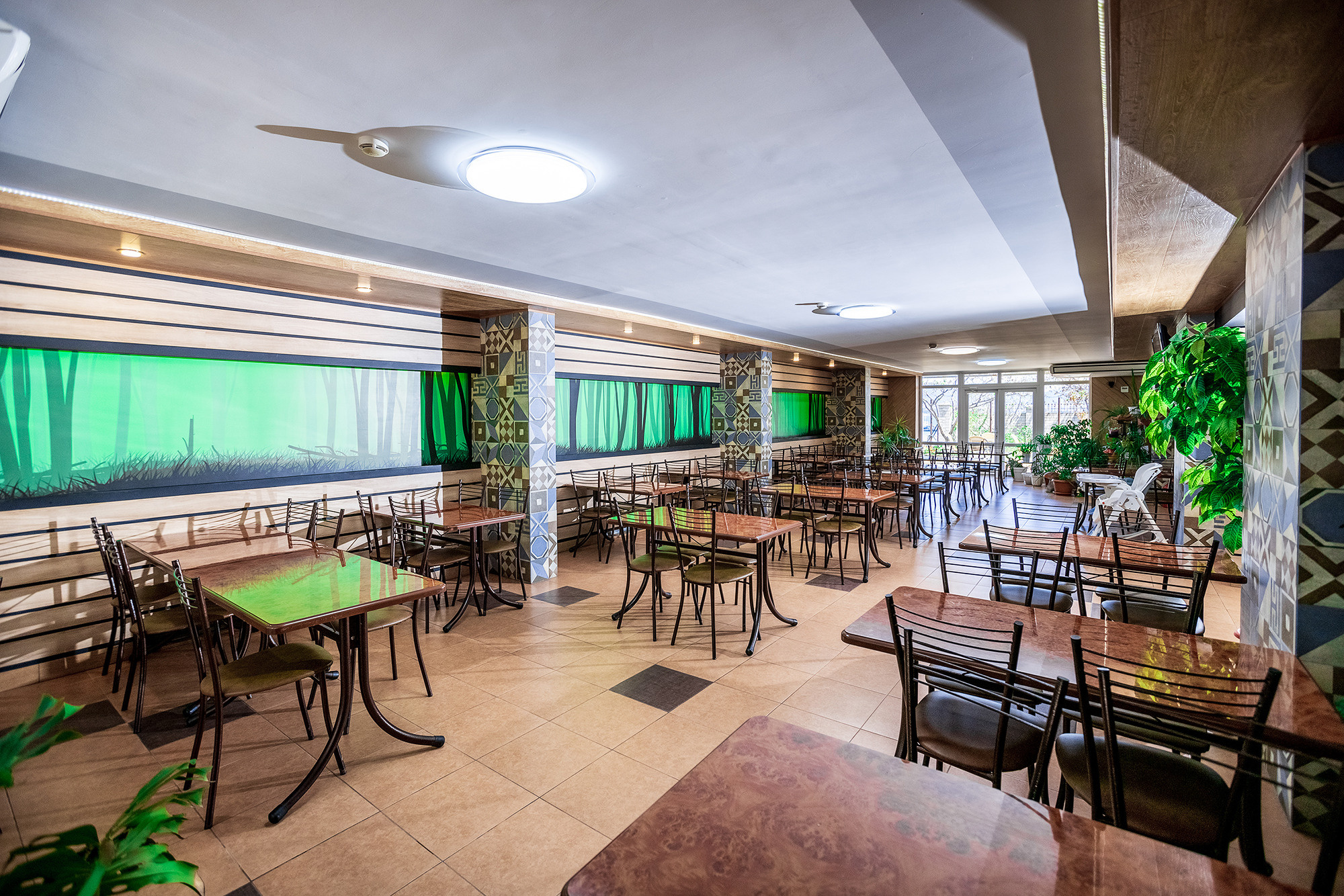 Гостиница «Николаев Двор», Геленджик, Тонкий мыс. Фотограф Александр Трихонюк. Фото недвижимости в Геленджике