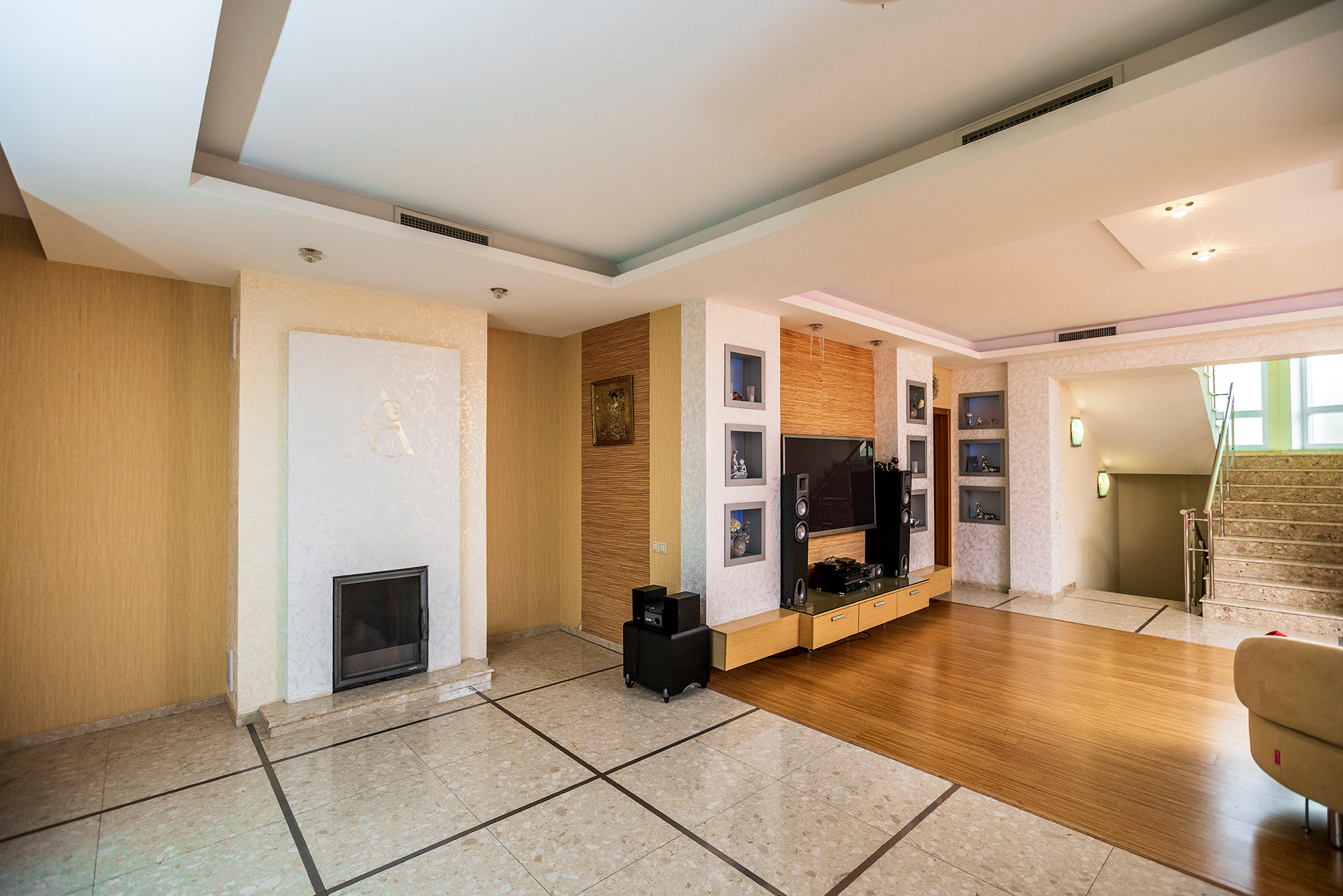 Дом в микрорайоне Магнолия, курорт Геленджик. Фотограф Александр Трихонюк. Фото недвижимости в Геленджике