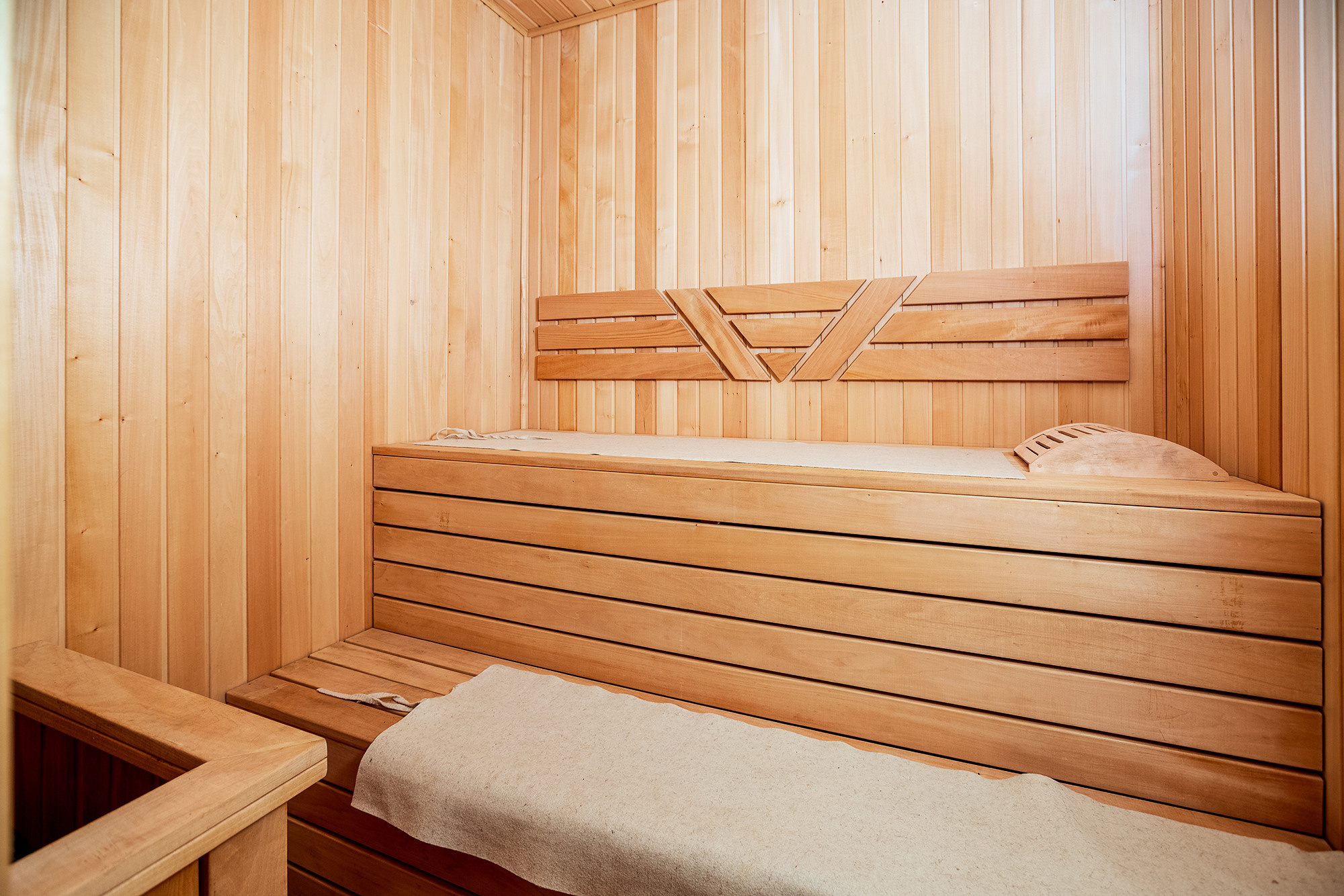 Супер коттедж с красивым видом на Новороссийск. Село Кабардинка. Фотограф Александр Трихонюк. Фото недвижимости в Геленджике