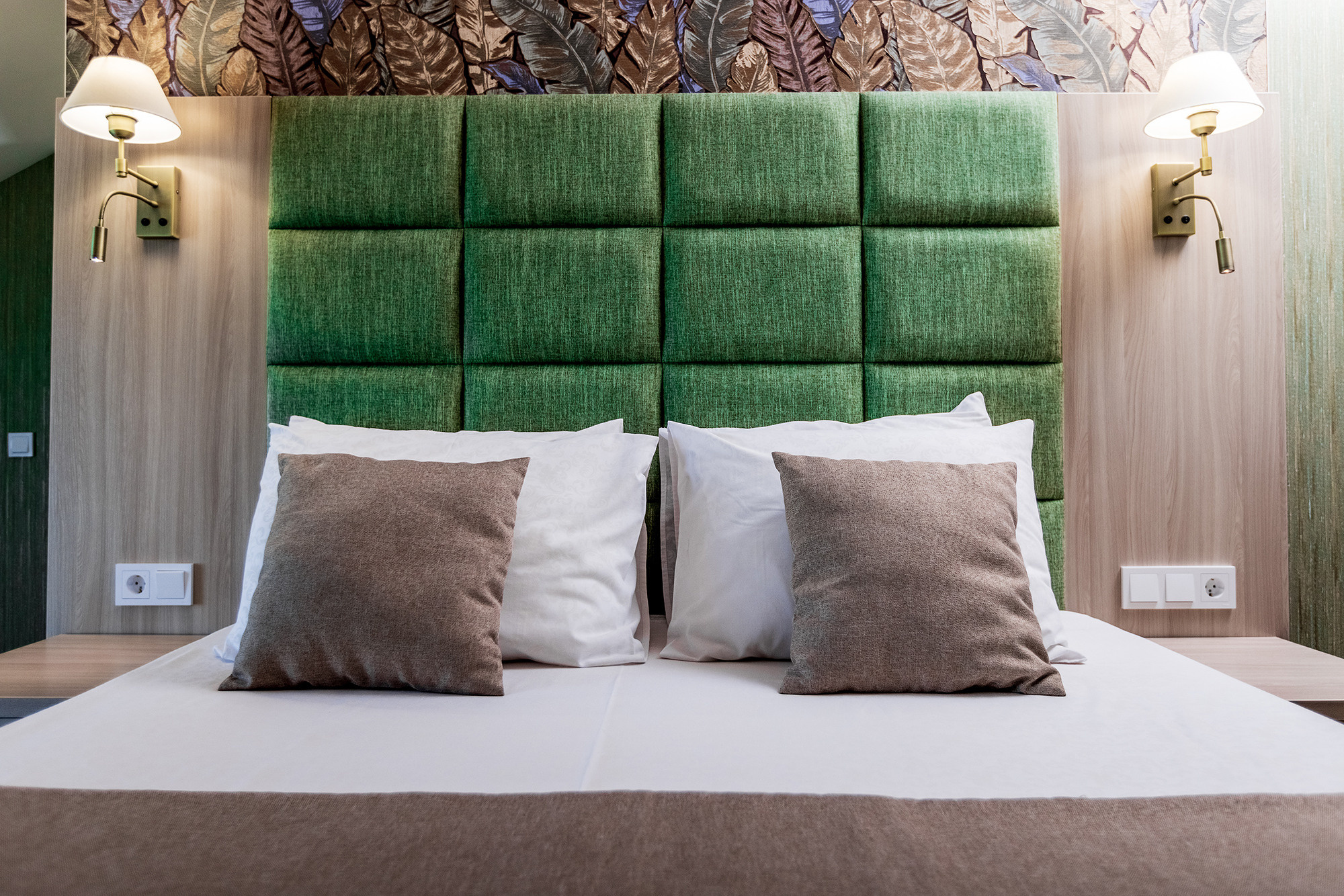 Гостиница «Николаев Двор», Геленджик, Тонкий мыс. Фотограф Александр Трихонюк. Фото недвижимости в Геленджике