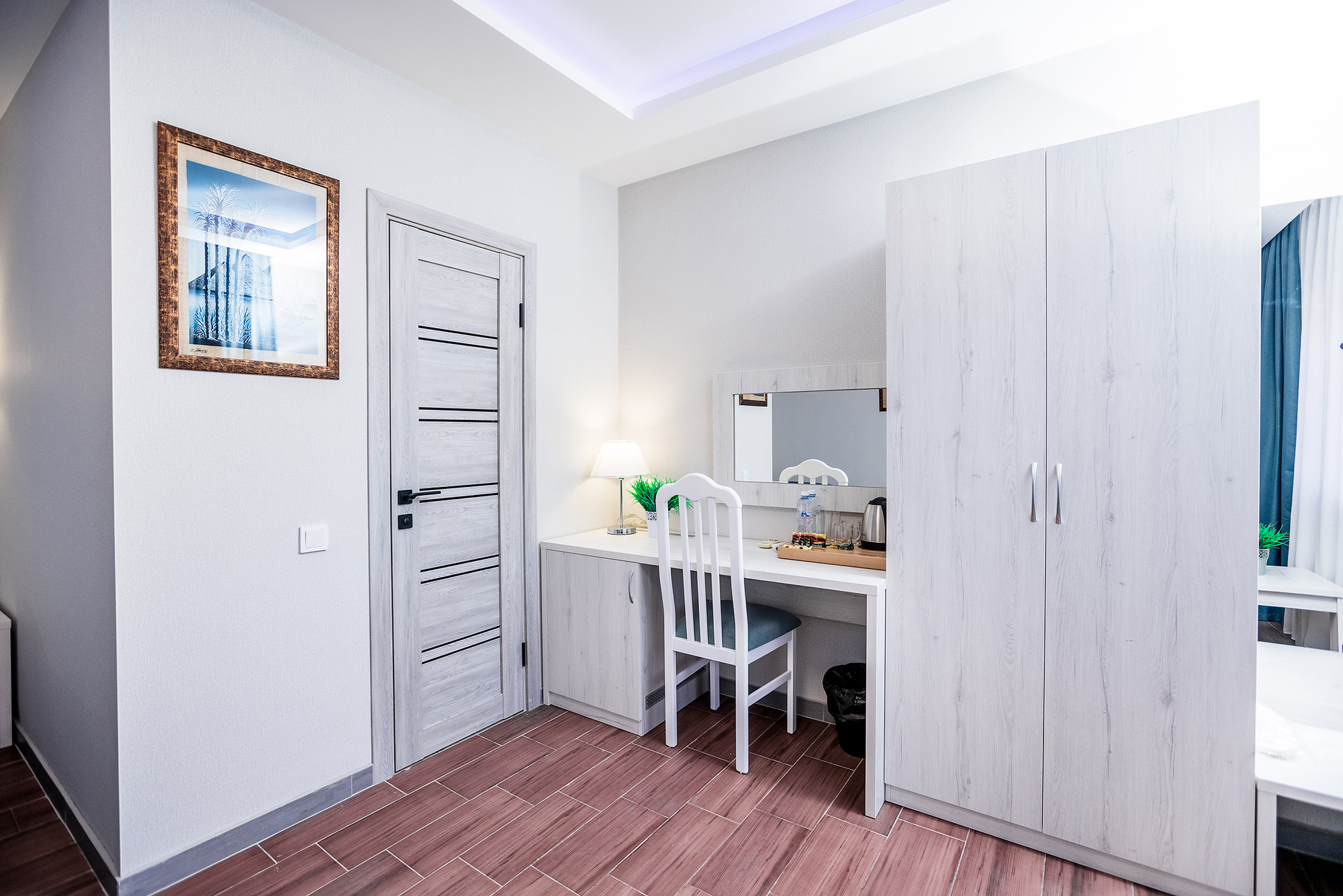 Гостиница «Николаев Двор», Геленджик, Тонкий мыс. Фотограф Александр Трихонюк. Фото недвижимости в Геленджике