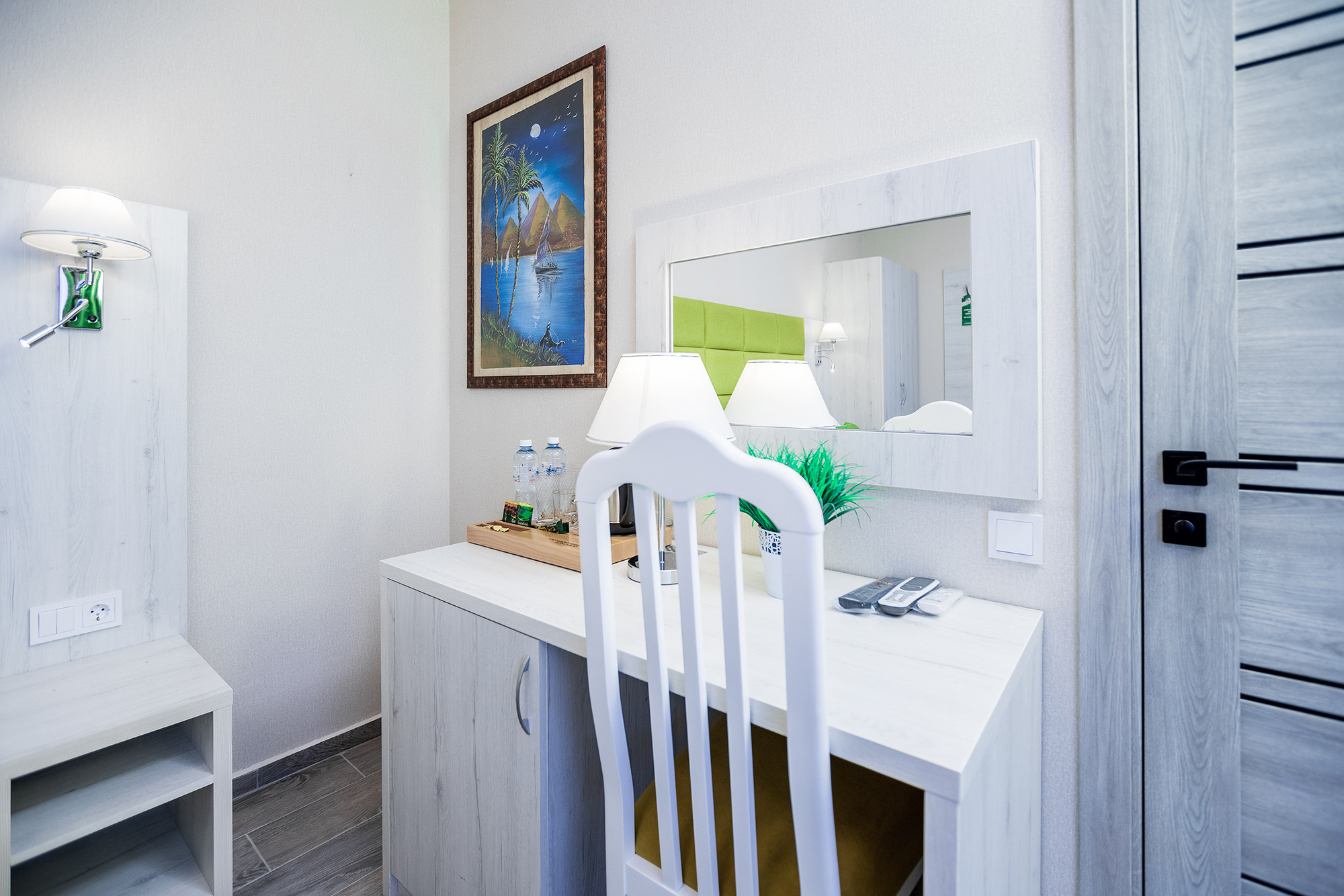 Гостиница «Николаев Двор», Геленджик, Тонкий мыс. Фотограф Александр Трихонюк. Фото недвижимости в Геленджике