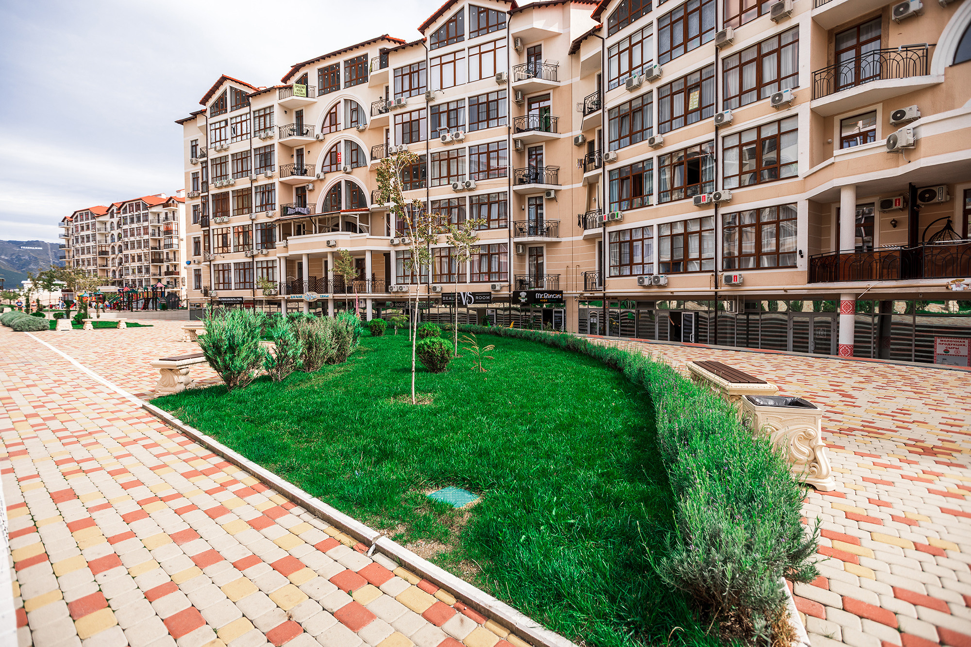 Аппартаменты в Ж.К. «Черноморский», курорт Геленджик. Фотограф Александр Трихонюк. Фото недвижимости в Геленджике