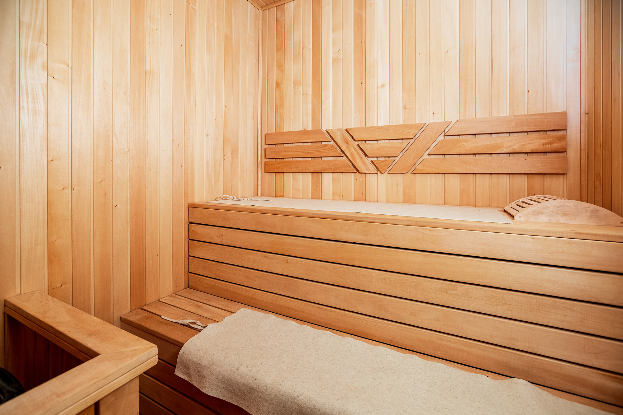 Супер коттедж с красивым видом на Новороссийск. Село Кабардинка. Фотограф Александр Трихонюк. Фото недвижимости в Геленджике