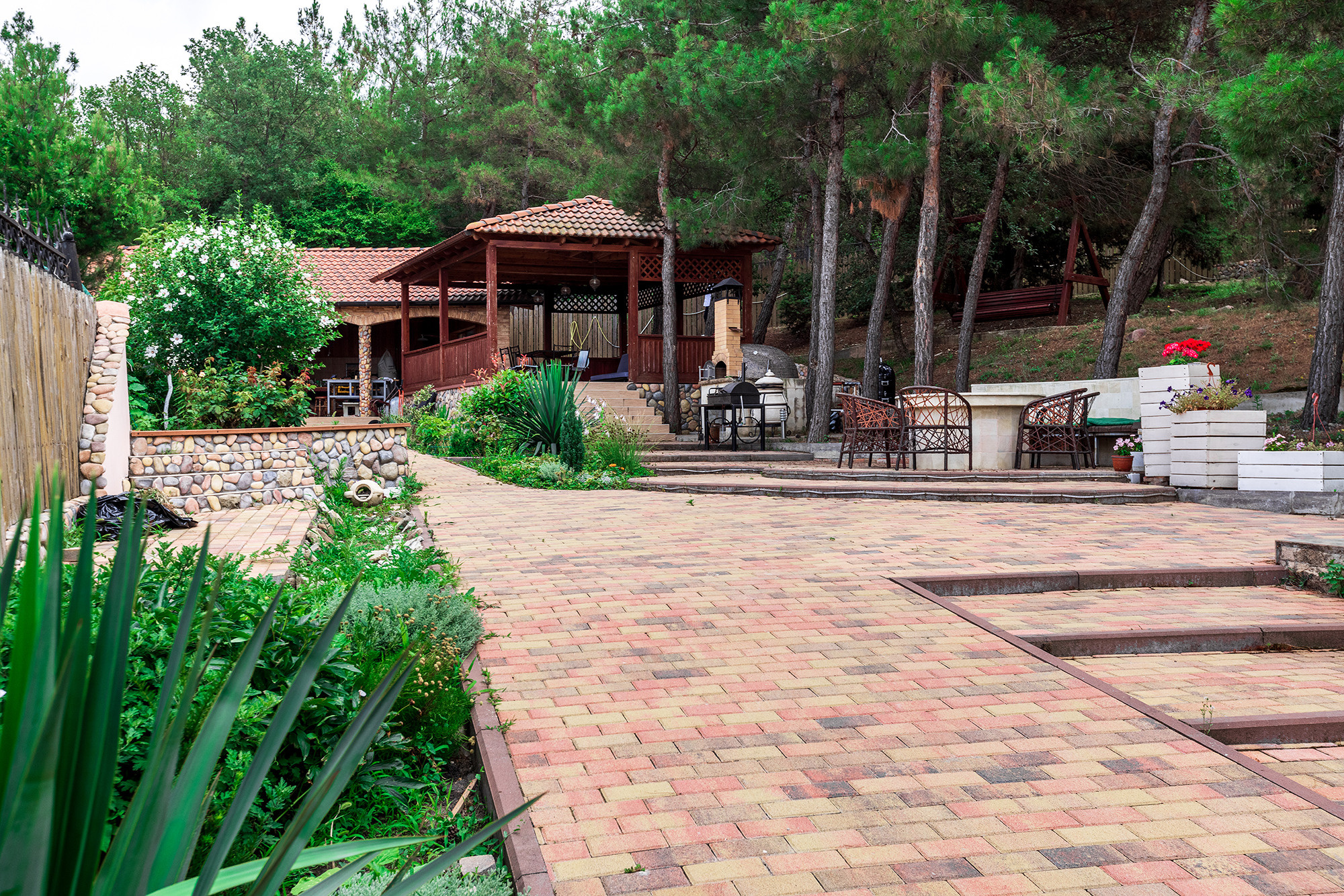 Супер коттедж с красивым видом на Новороссийск. Село Кабардинка. Фотограф Александр Трихонюк. Фото недвижимости в Геленджике