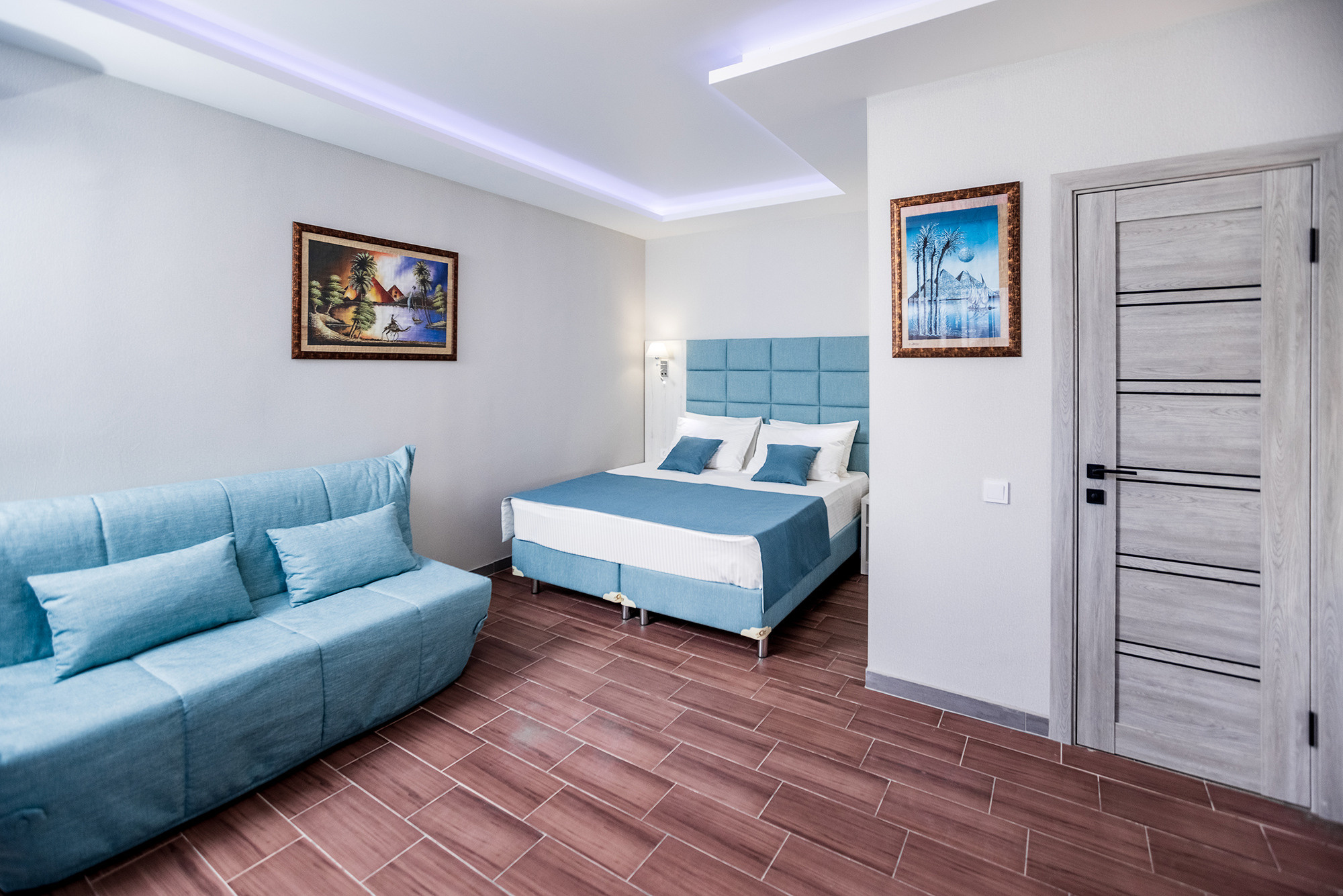 Гостиница «Николаев Двор», Геленджик, Тонкий мыс. Фотограф Александр Трихонюк. Фото недвижимости в Геленджике