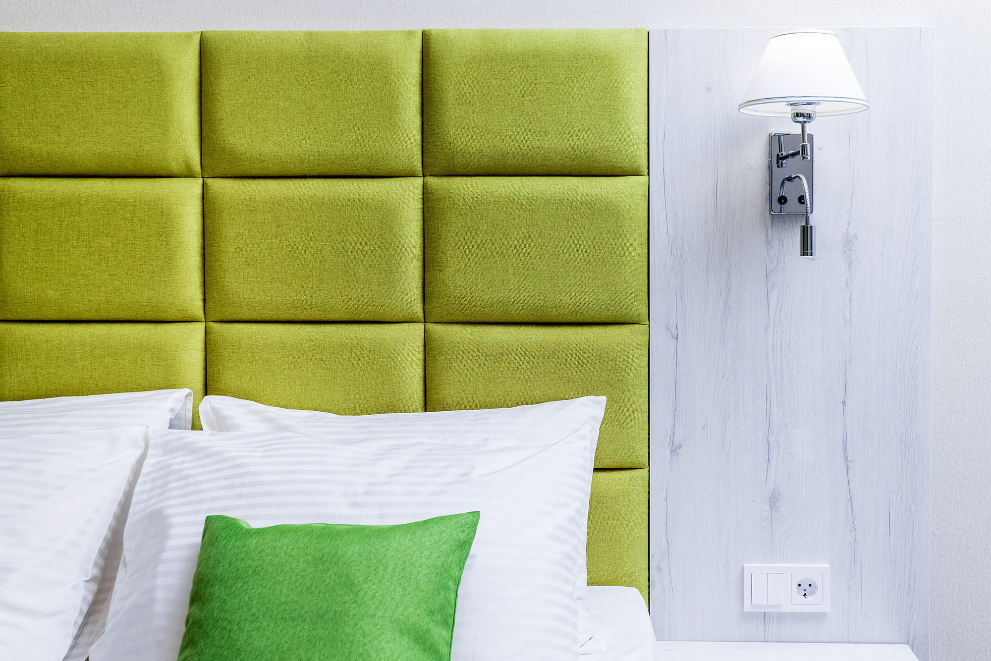 Гостиница «Николаев Двор», Геленджик, Тонкий мыс. Фотограф Александр Трихонюк. Фото недвижимости в Геленджике