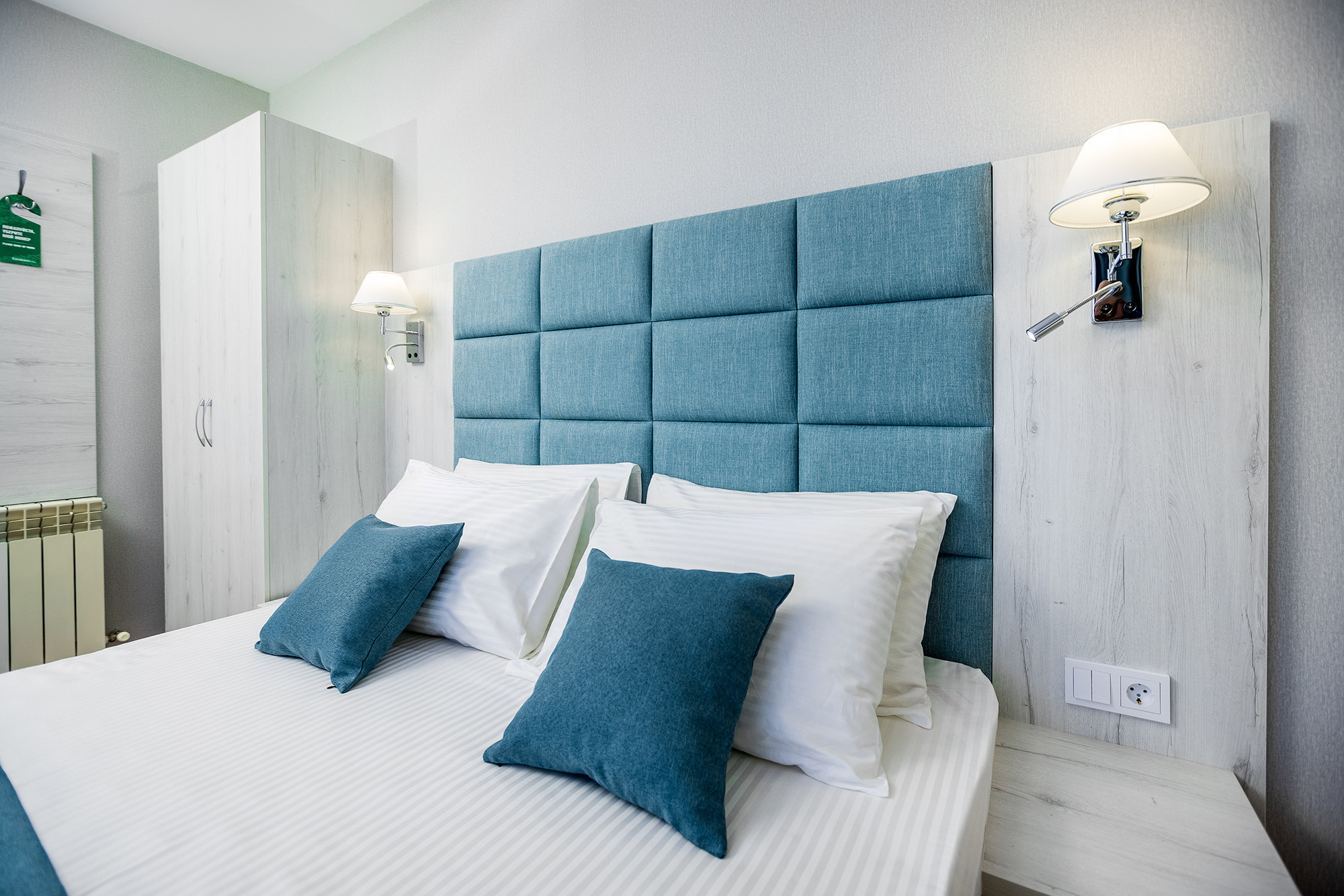 Гостиница «Николаев Двор», Геленджик, Тонкий мыс. Фотограф Александр Трихонюк. Фото недвижимости в Геленджике