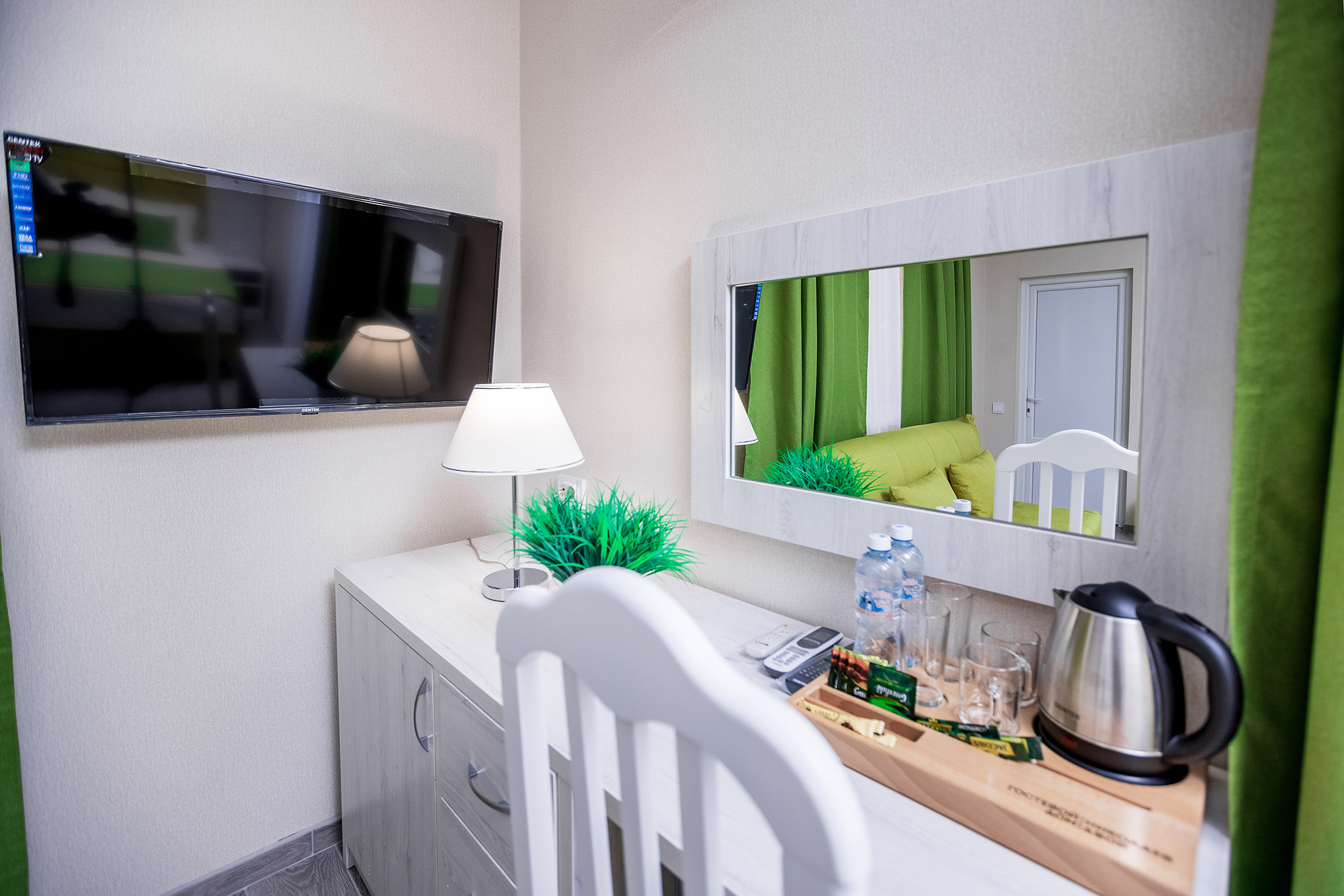 Гостиница «Николаев Двор», Геленджик, Тонкий мыс. Фотограф Александр Трихонюк. Фото недвижимости в Геленджике