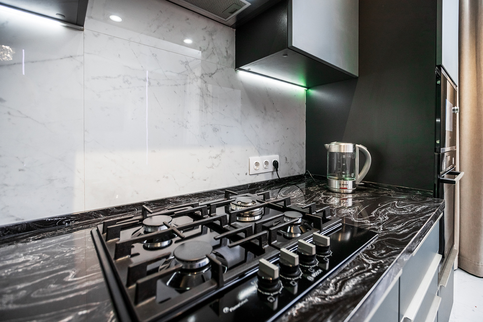 Аппартаменты в Ж.К. «Черноморский», курорт Геленджик. Фотограф Александр Трихонюк. Фото недвижимости в Геленджике