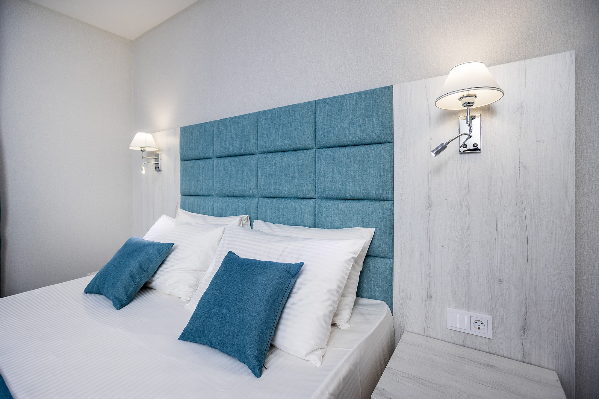 Гостиница «Николаев Двор», Геленджик, Тонкий мыс. Фотограф Александр Трихонюк. Фото недвижимости в Геленджике