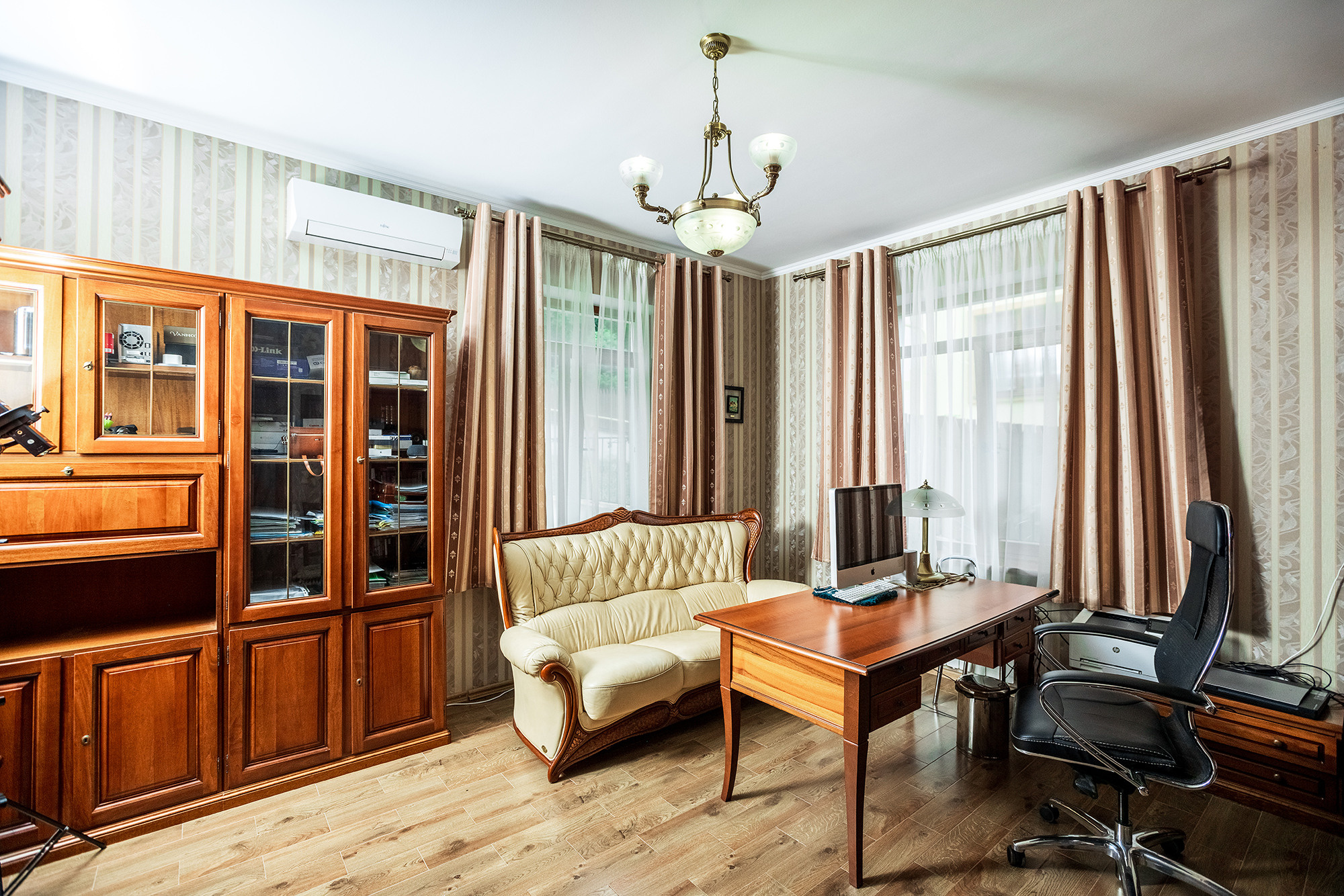 Супер коттедж с красивым видом на Новороссийск. Село Кабардинка. Фотограф Александр Трихонюк. Фото недвижимости в Геленджике