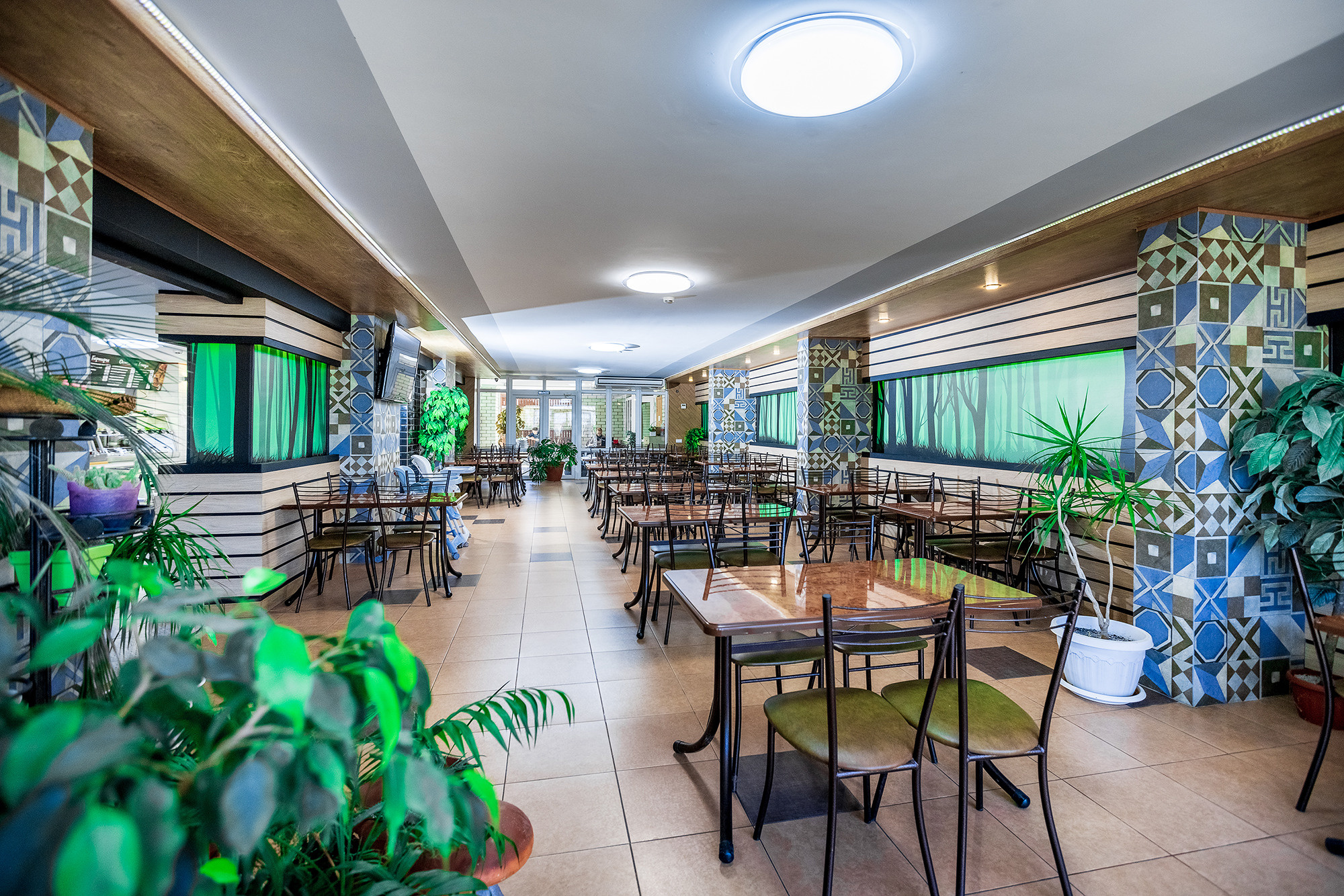 Гостиница «Николаев Двор», Геленджик, Тонкий мыс. Фотограф Александр Трихонюк. Фото недвижимости в Геленджике