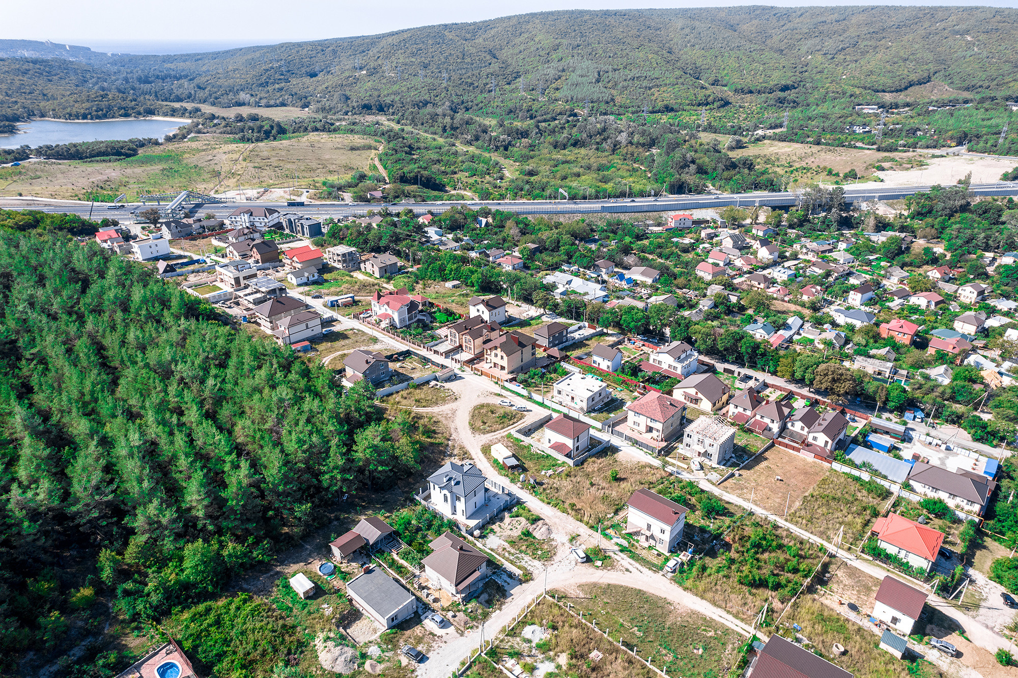 Дом под чистовую отделку в пос. Светлый. Фотограф Александр Трихонюк. Фото недвижимости в Геленджике