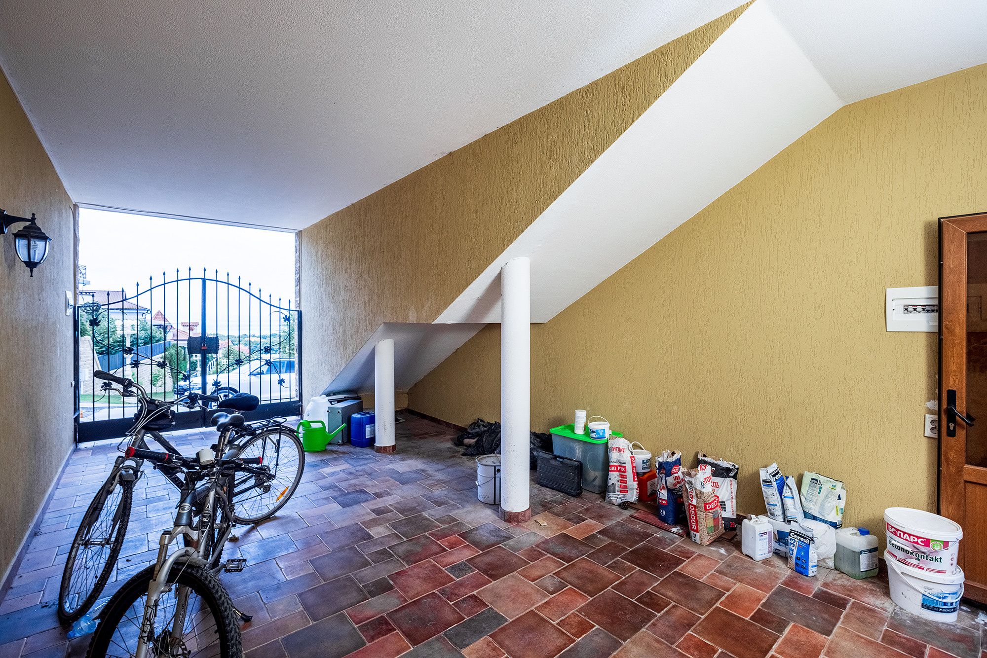 Супер коттедж с красивым видом на Новороссийск. Село Кабардинка. Фотограф Александр Трихонюк. Фото недвижимости в Геленджике