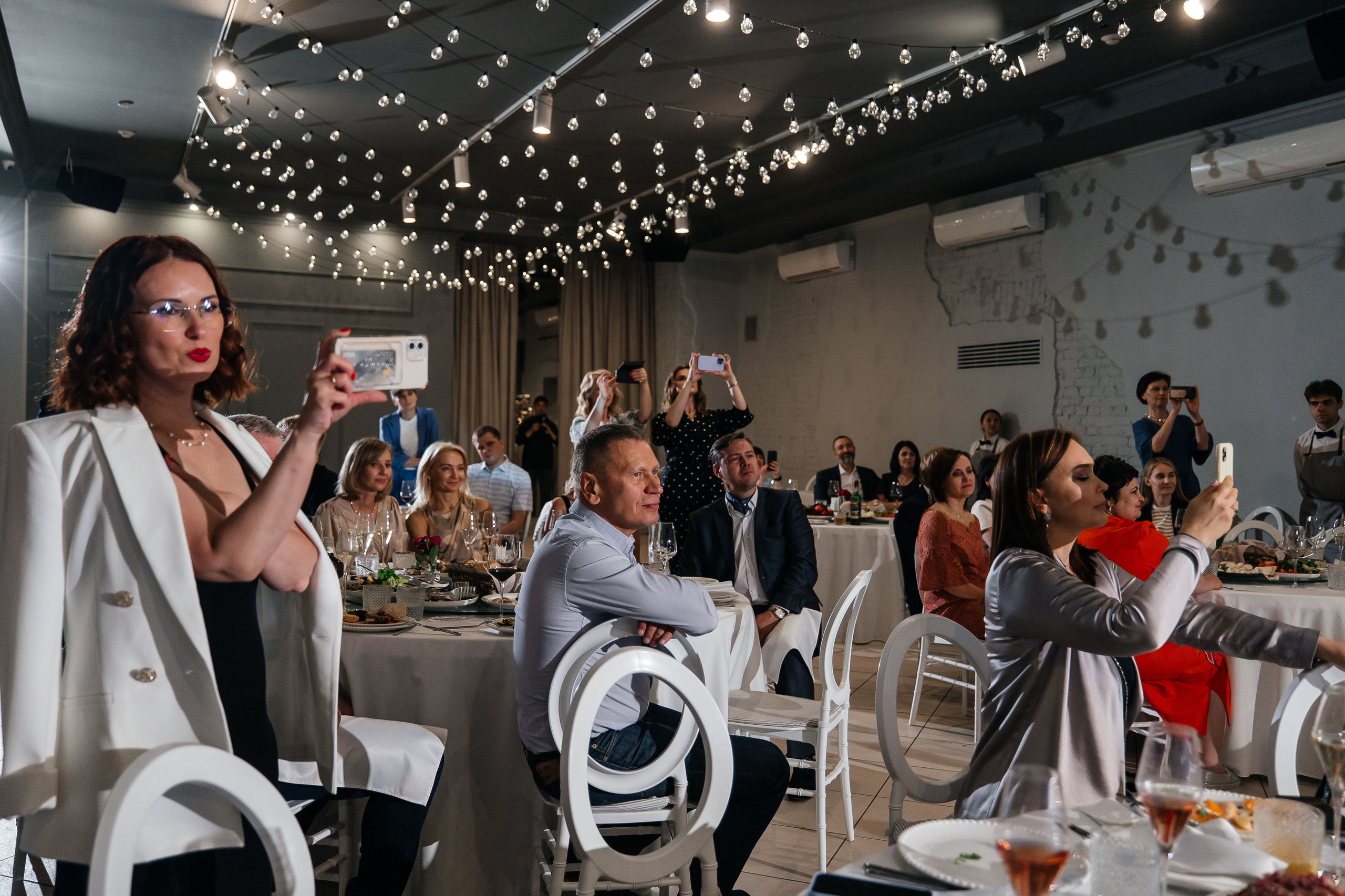 2023-06-23 Выпускной МБОУ СОШ № 10. Фотограф в Красноярске