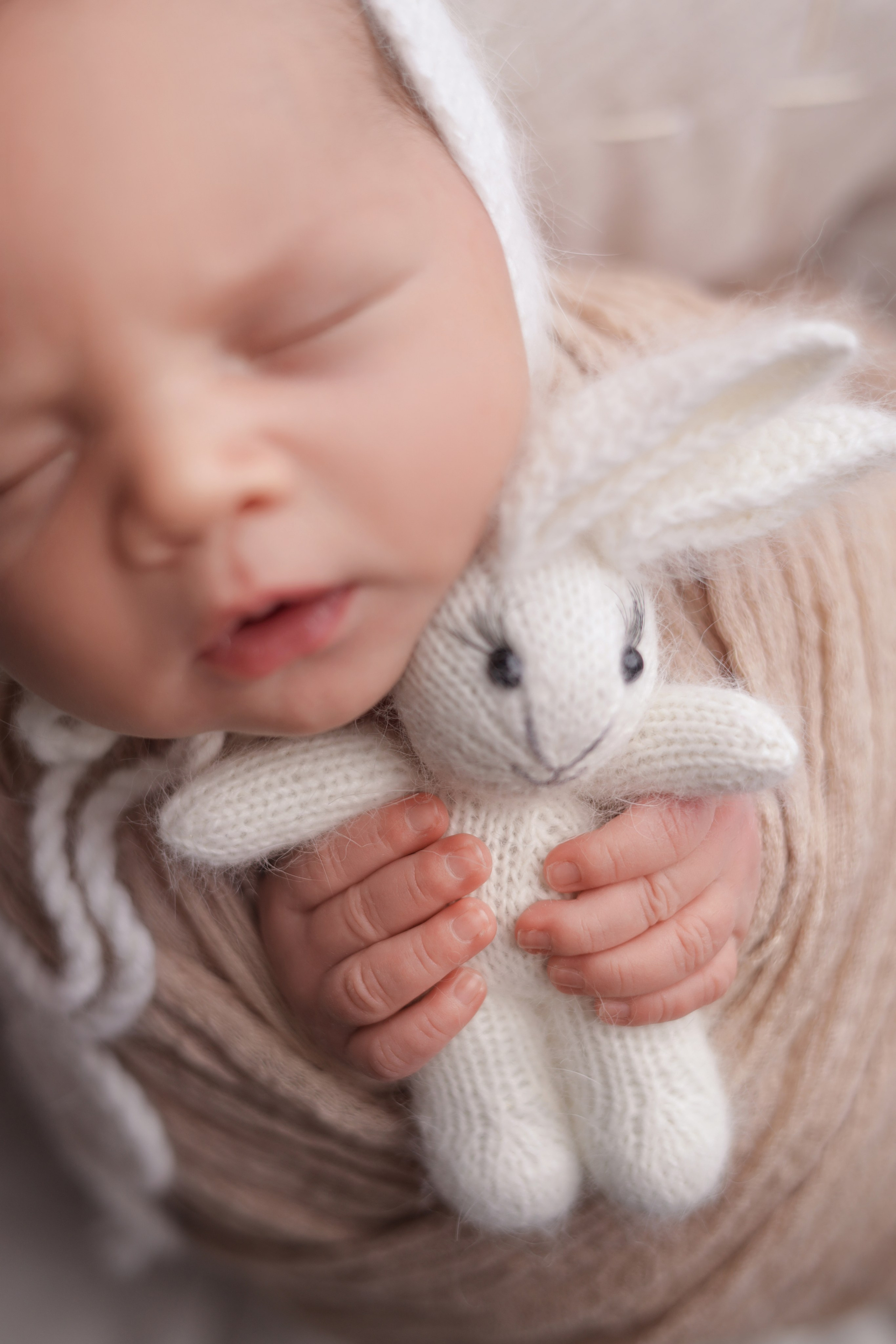 Артем. Евгения Горбунова фотограф новорожденных в Новом Уренгое