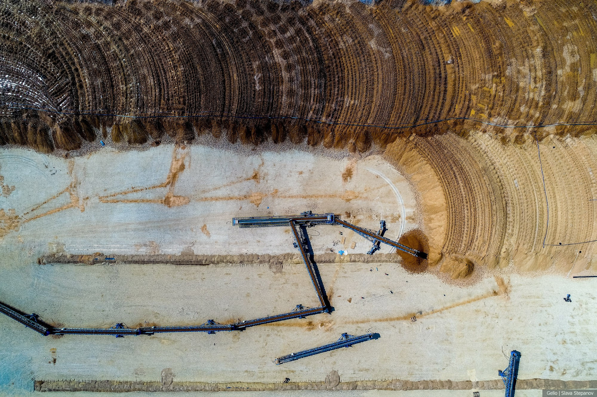 Добыча. Фотограф Слава Степанов, Gelio