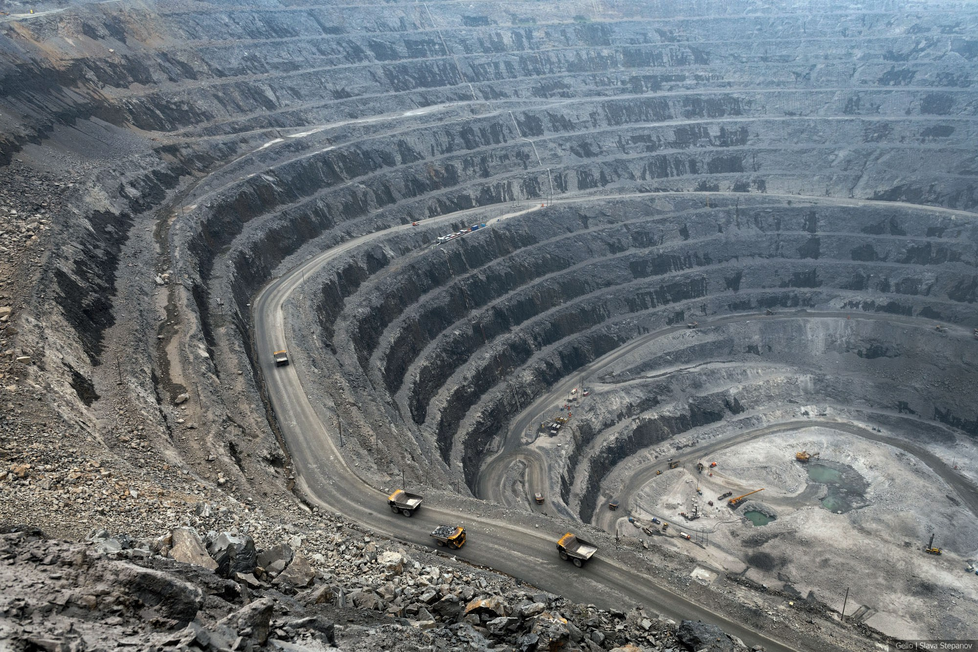 Добыча. Фотограф Слава Степанов, Gelio