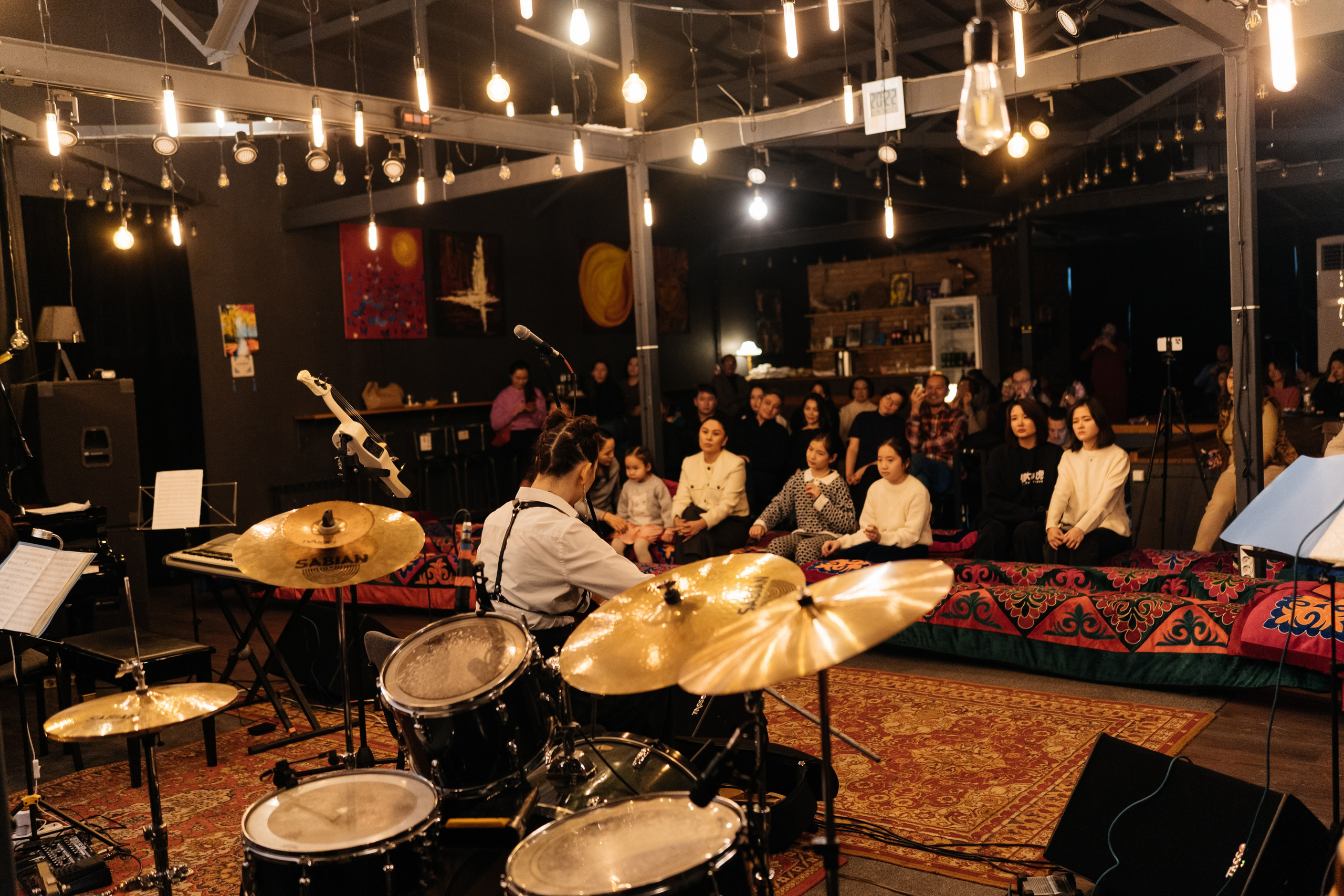 Концерт. Свадебный фотограф алматы Шожебаев Кайрат